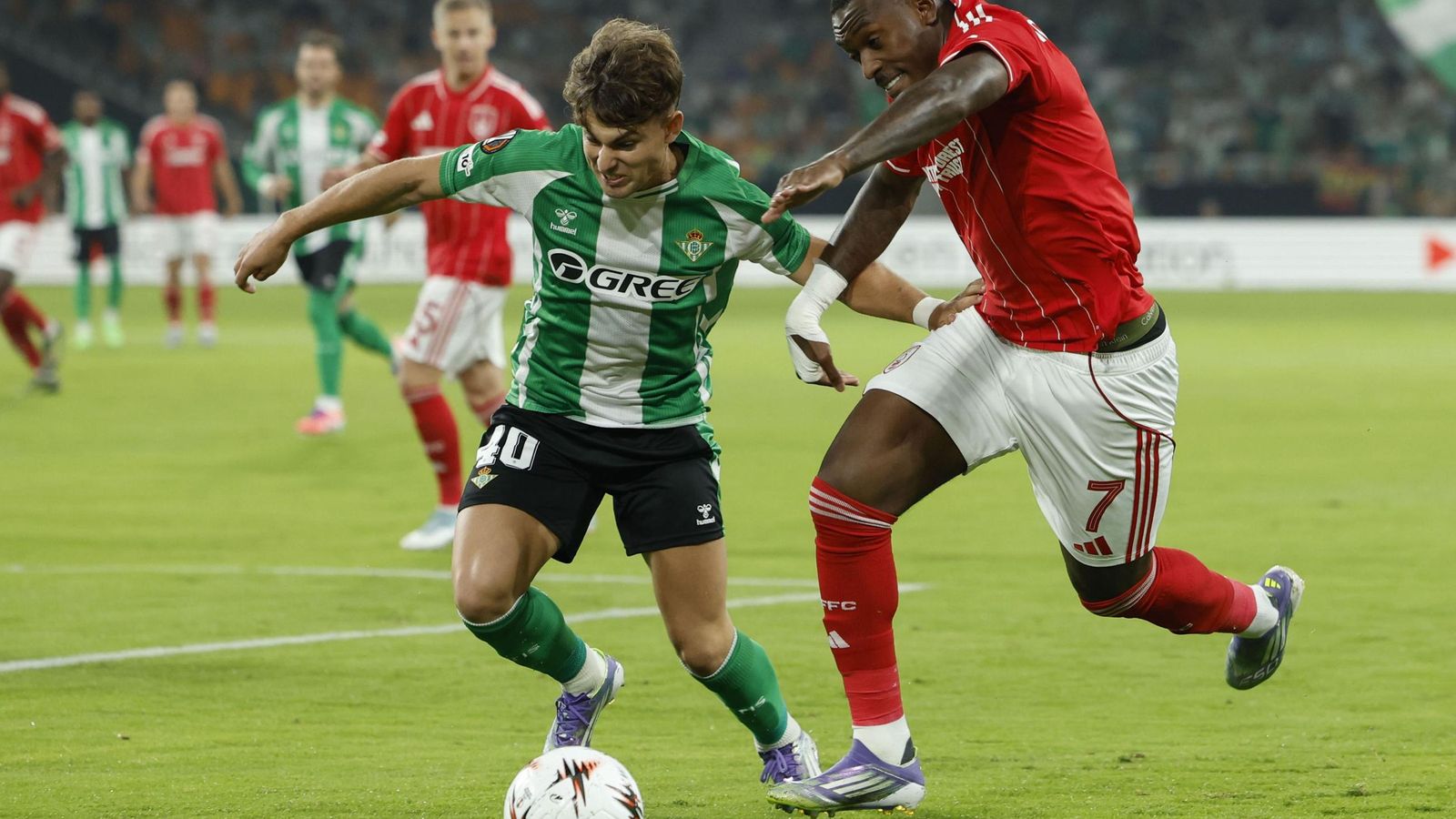 Betis-Nottingham Forest (8).jpg