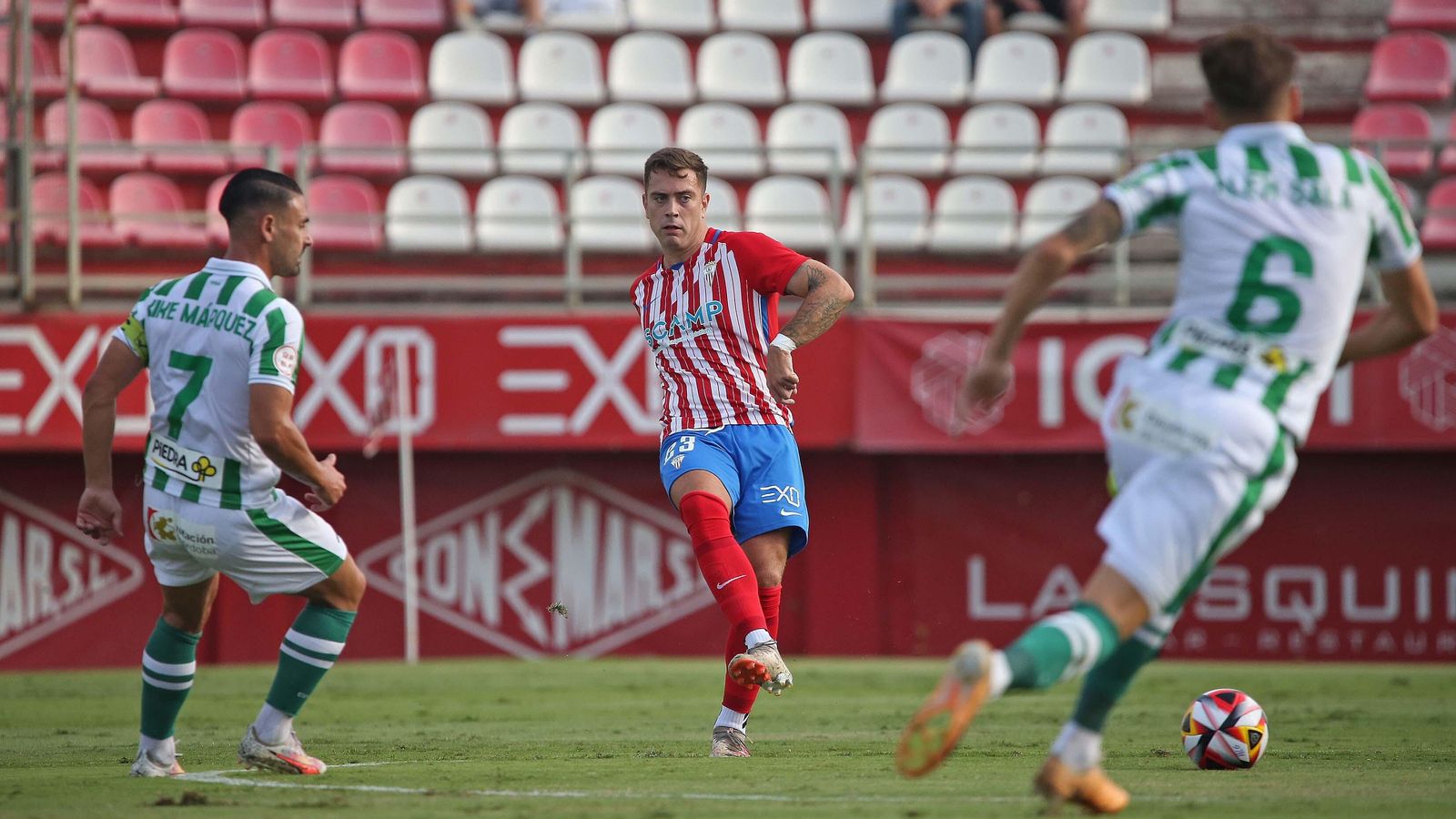 Juan Rodríguez, en el partido ante el Córdoba.