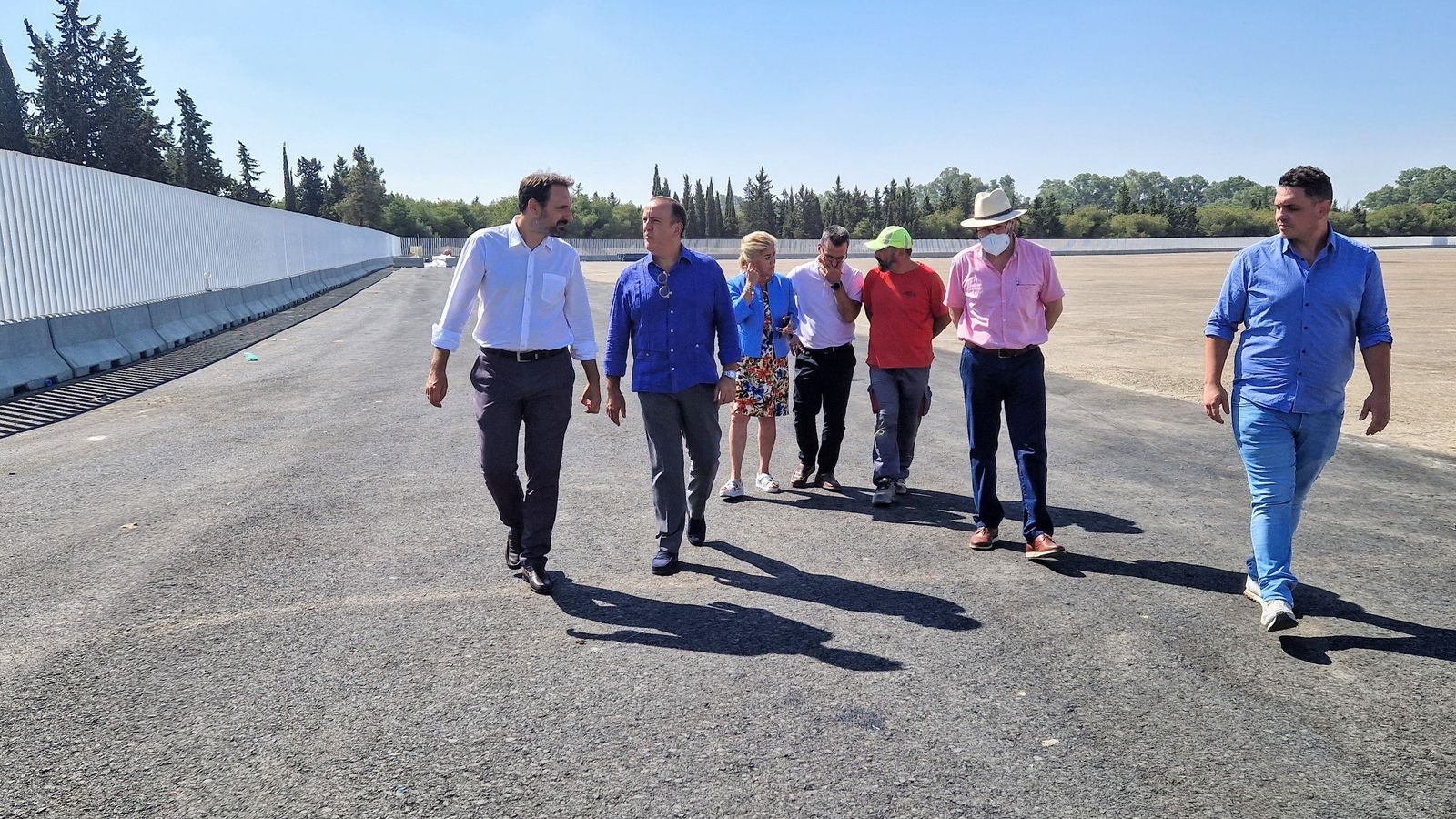 Otro momento de la visita a las obras que están finalizando.