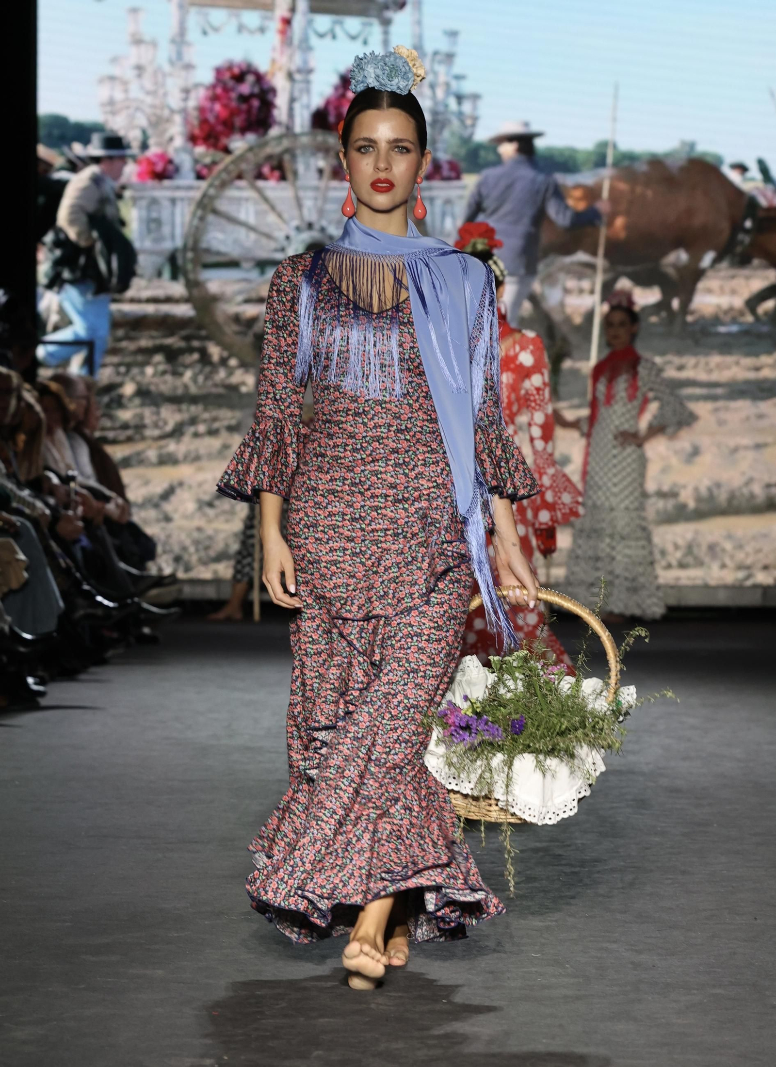 Desfile de la Hermandad del Rocío de Sevilla en We Love Flamenco 2025, todas las fotos