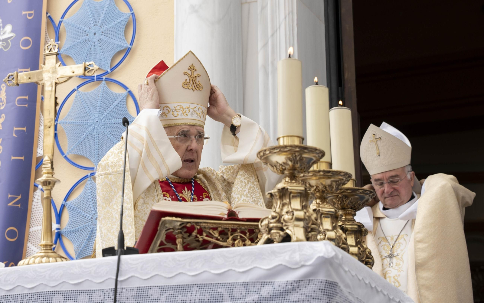 Las imágenes de la misa y procesión en Macael por las fiestas en honor a Nuestra Señora del Rosario