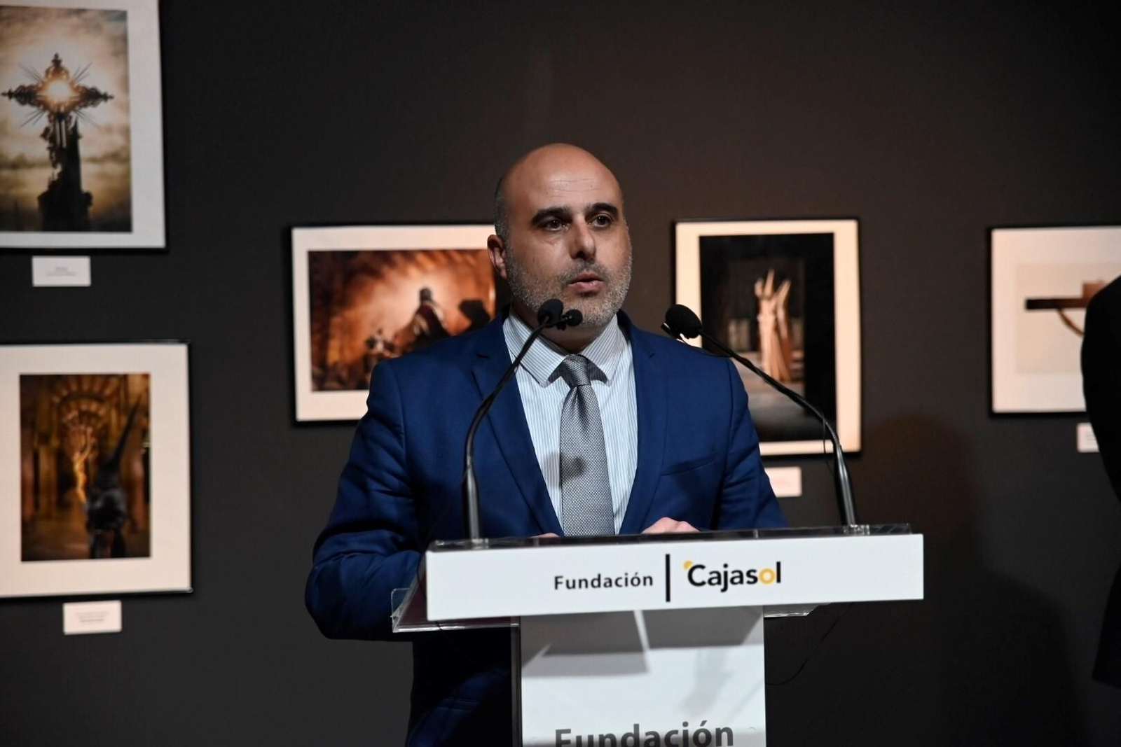 La exposición de las cofradías de Córdoba en la Fundación Cajasol, en imágenes