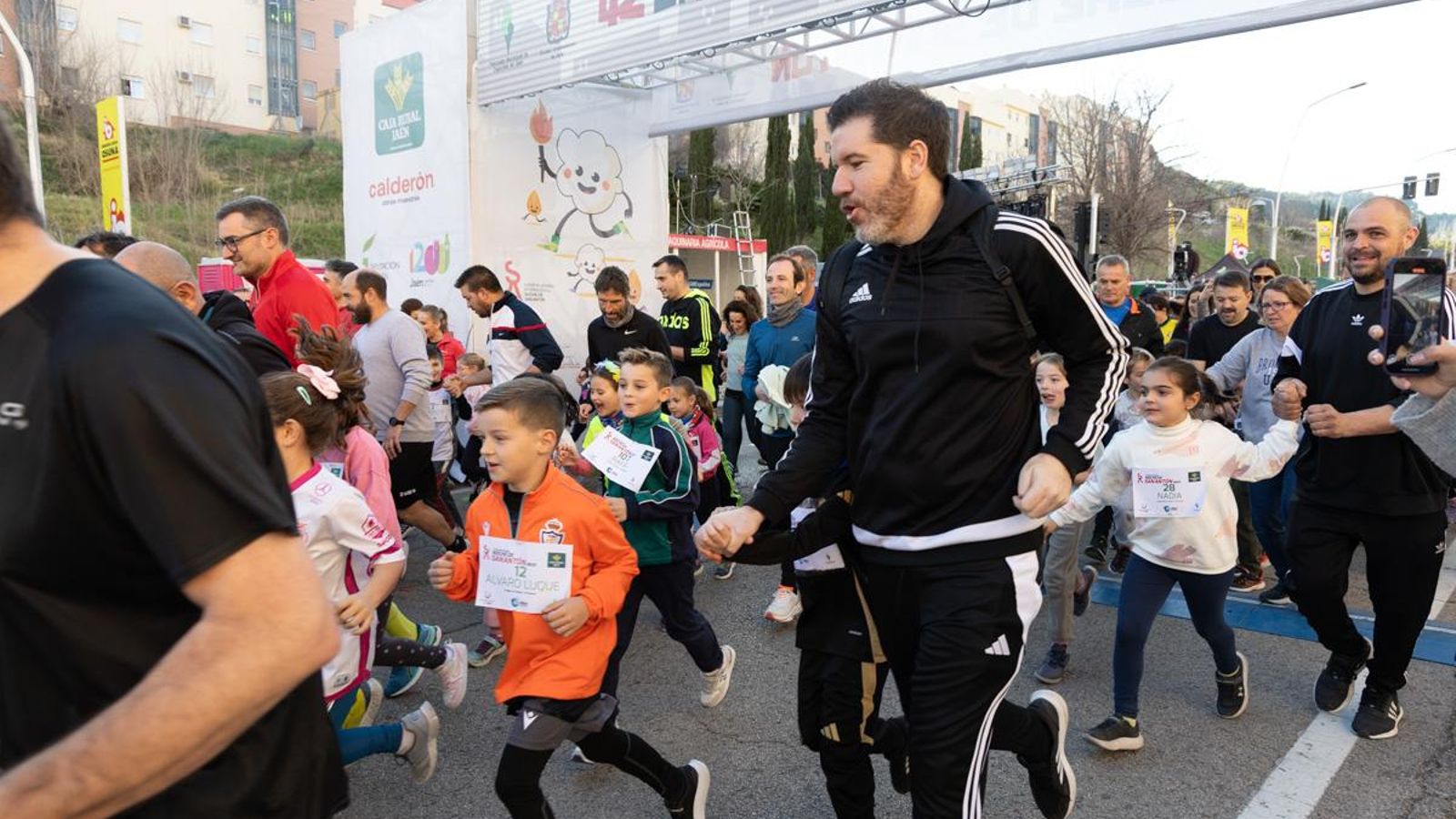 En imágenes: Los niños y niñas de los colegios de Jaén, protagonistas de la San Antón Escolar