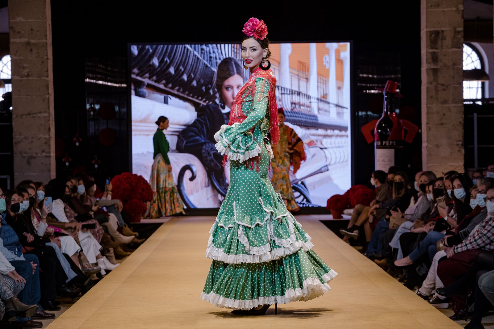 Desfile Delia Nuñez