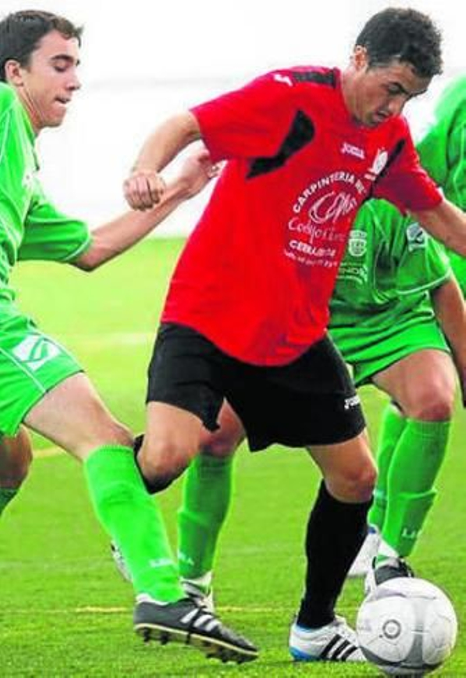 El Padul busca el liderato.