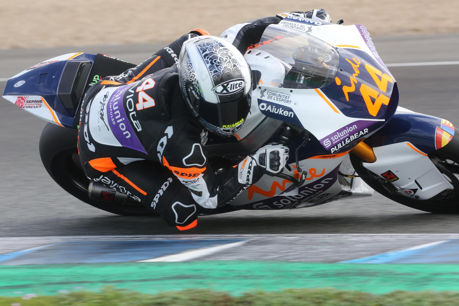 Entrenamientos de Moto2 y Moto3 en el Circuito de Jerez