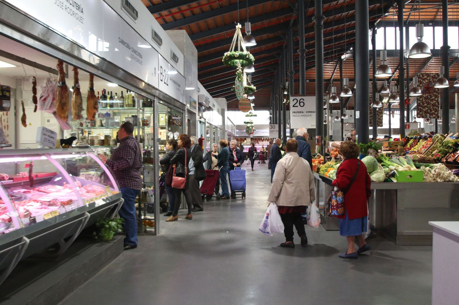 La Plaza busca una nueva generación  de clientes en su desafío vespertino