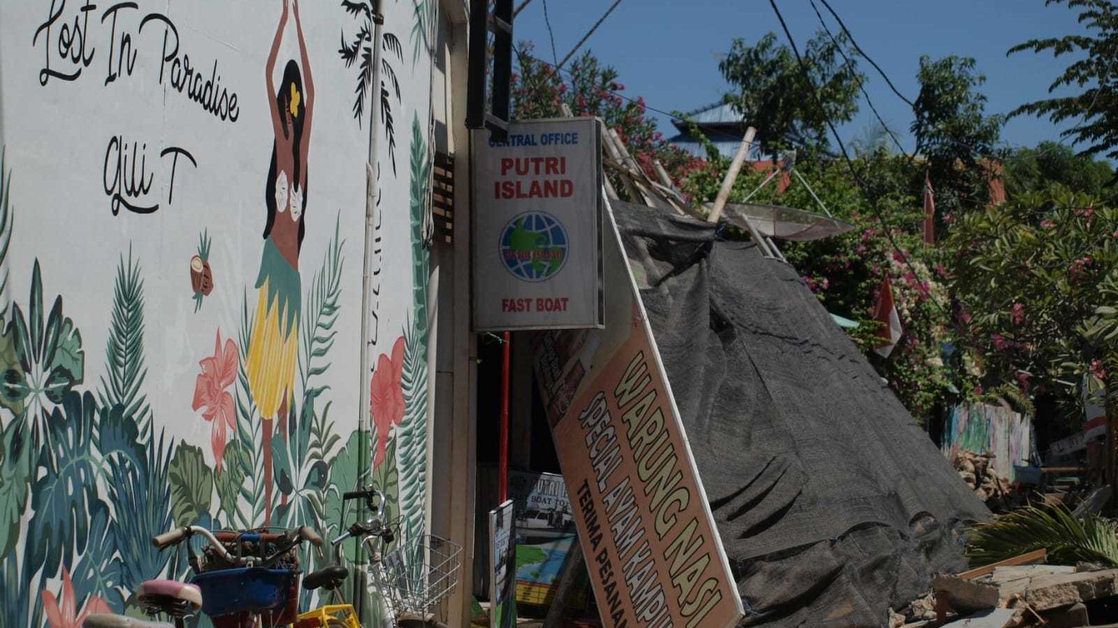 Fotografía de las estructuras derruidas tras el terremoto