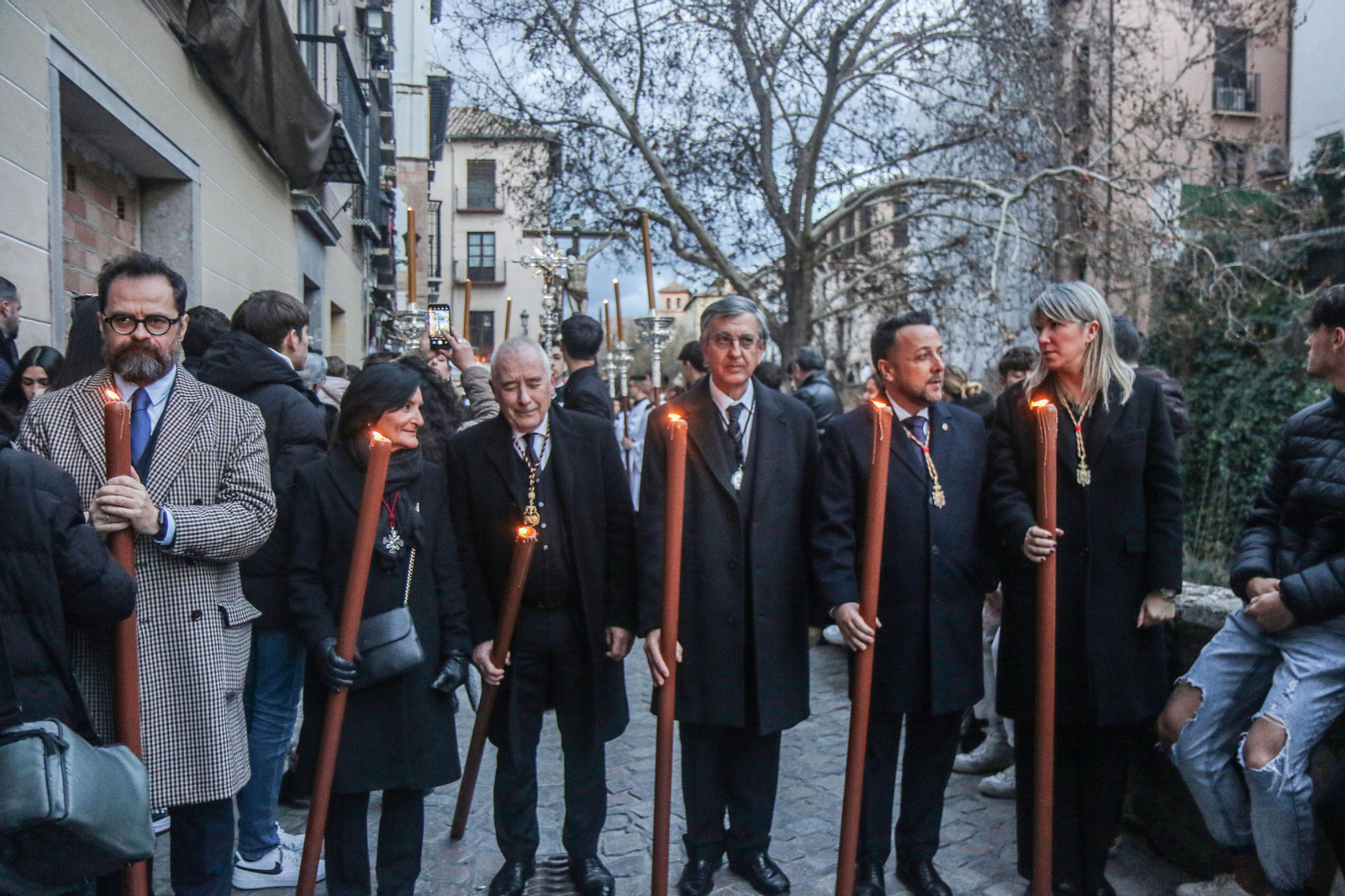 Fotogalería | El vía crucis de las cofradías de Granada en imágenes