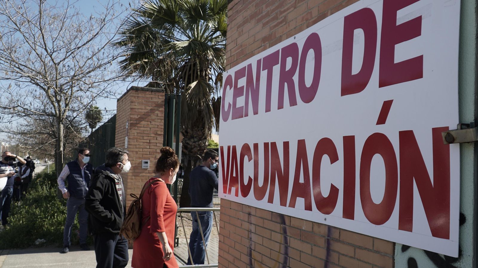 Sevilla retoma la vacunación masiva con Astrazeneca