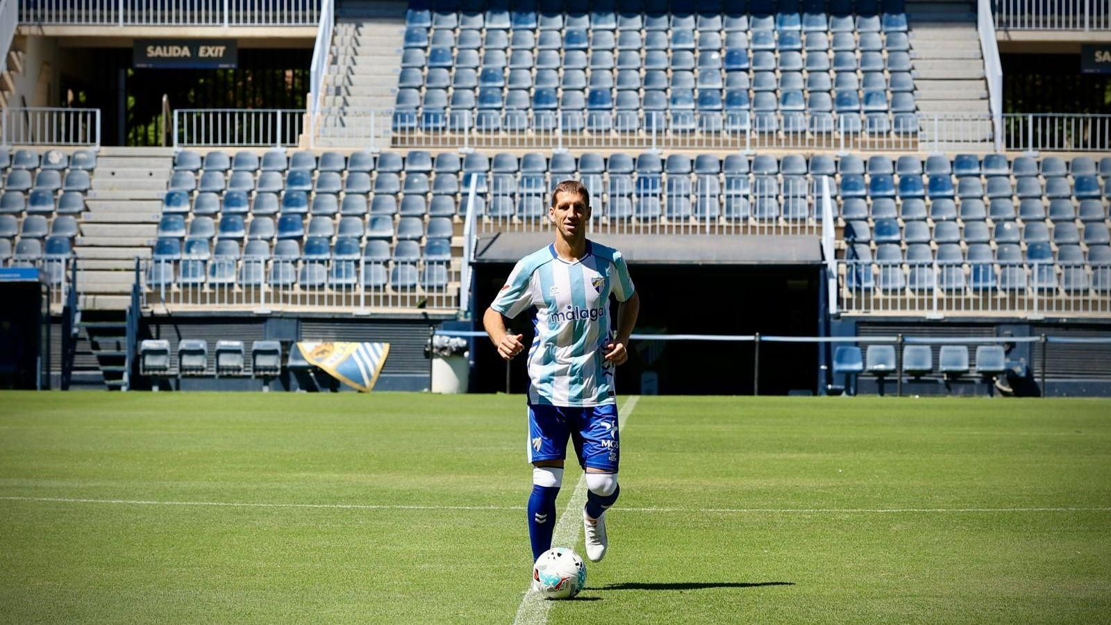 Darko Brasanac tras su presentación el pasado jueves.