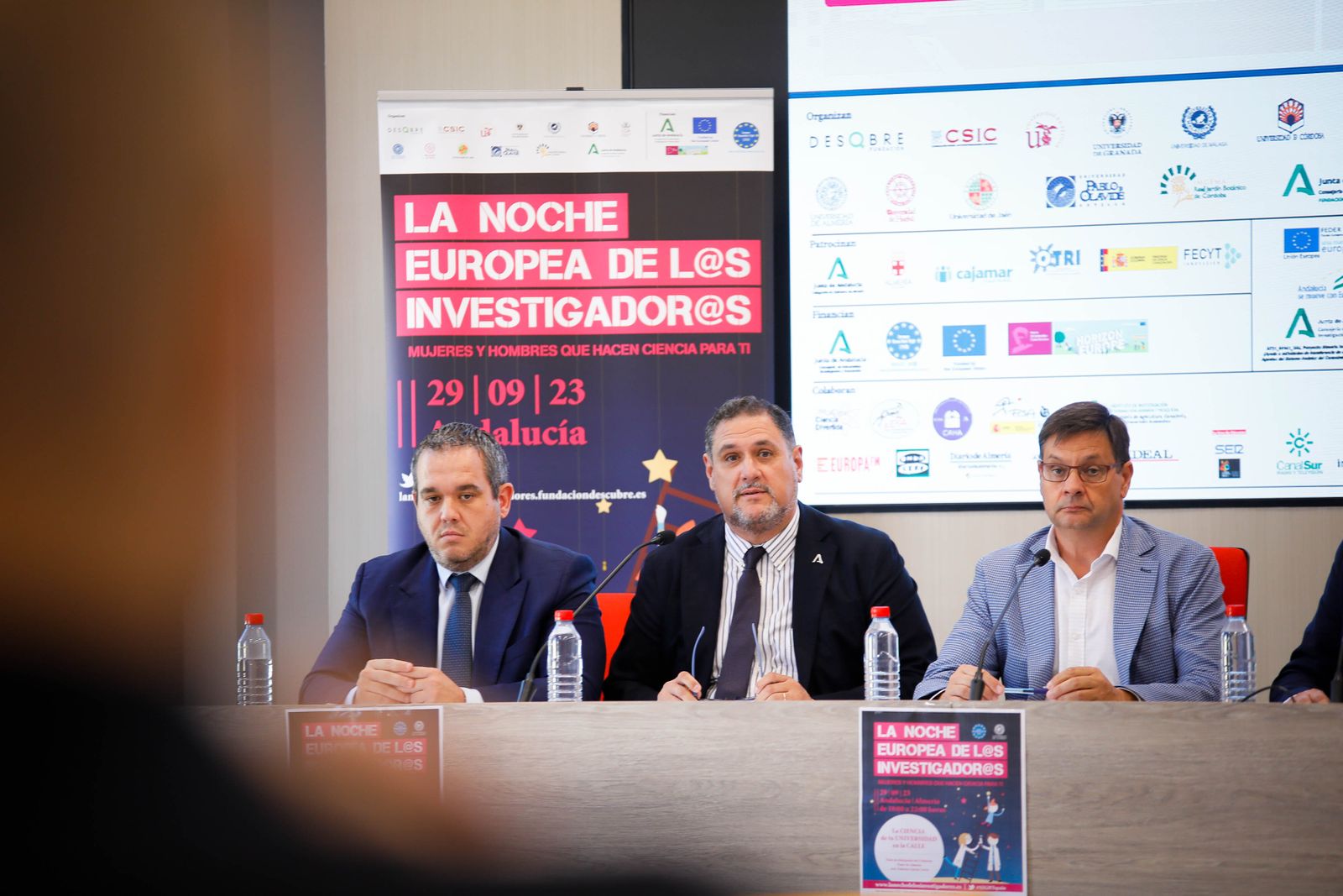 Fotogalería programa la noche europea de l@s investigador@s