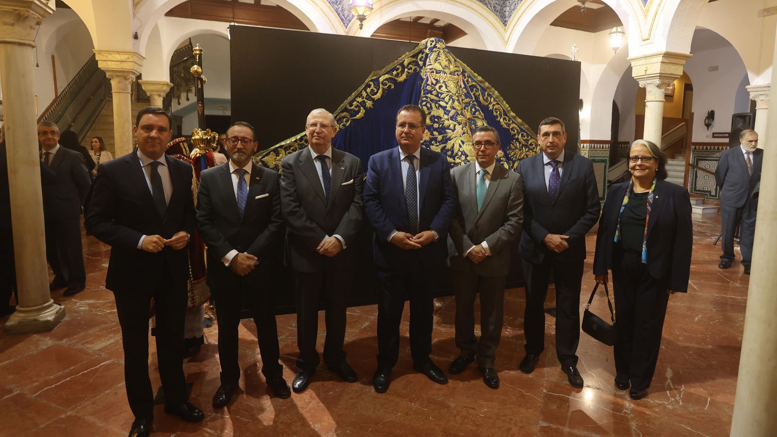 Estrenos y restauraciones de las hermandades de Gloria.