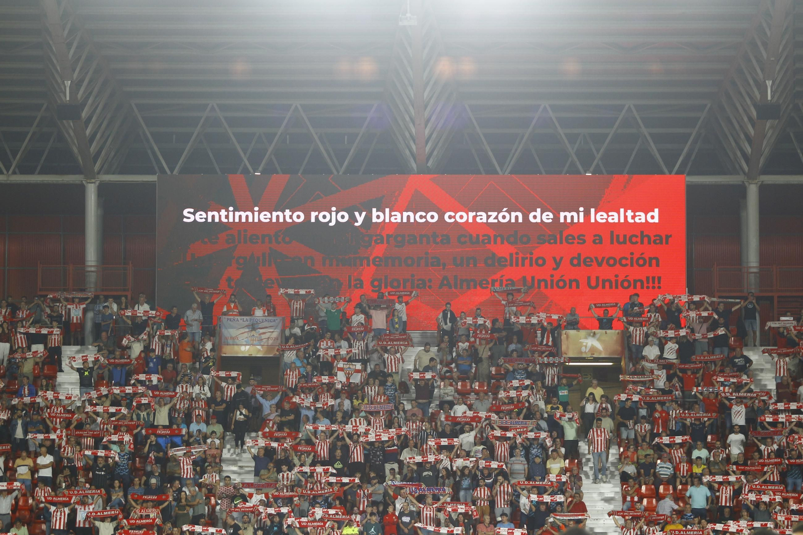 Las imágenes del partido de fútbol U.D. Almería-S.D. Eibar