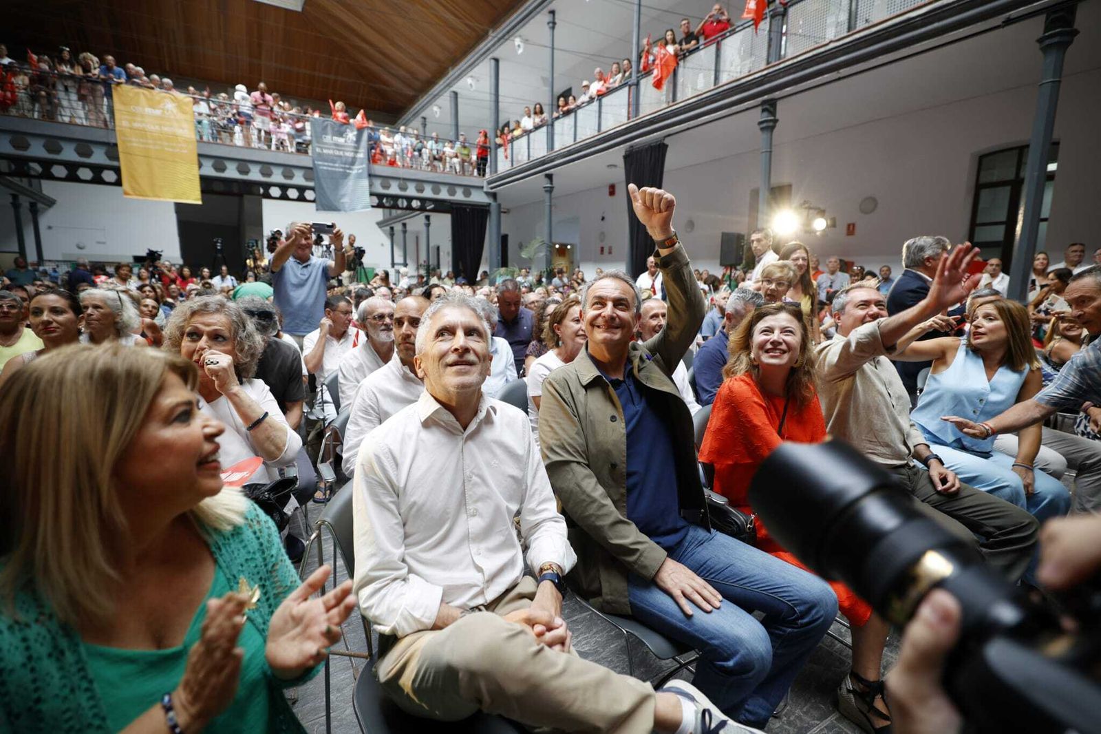 Imágenes del cierre de campaña del PSOE en Cádiz con Rodríguez Zapatero