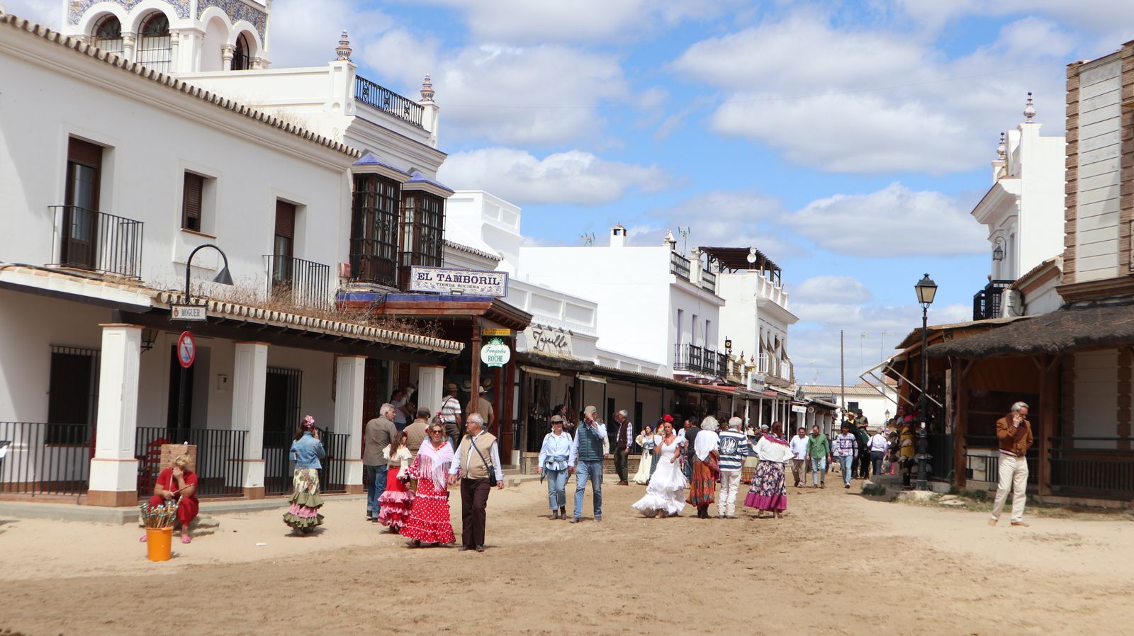 Imágenes del viernes 17 de mayo en EL Rocío