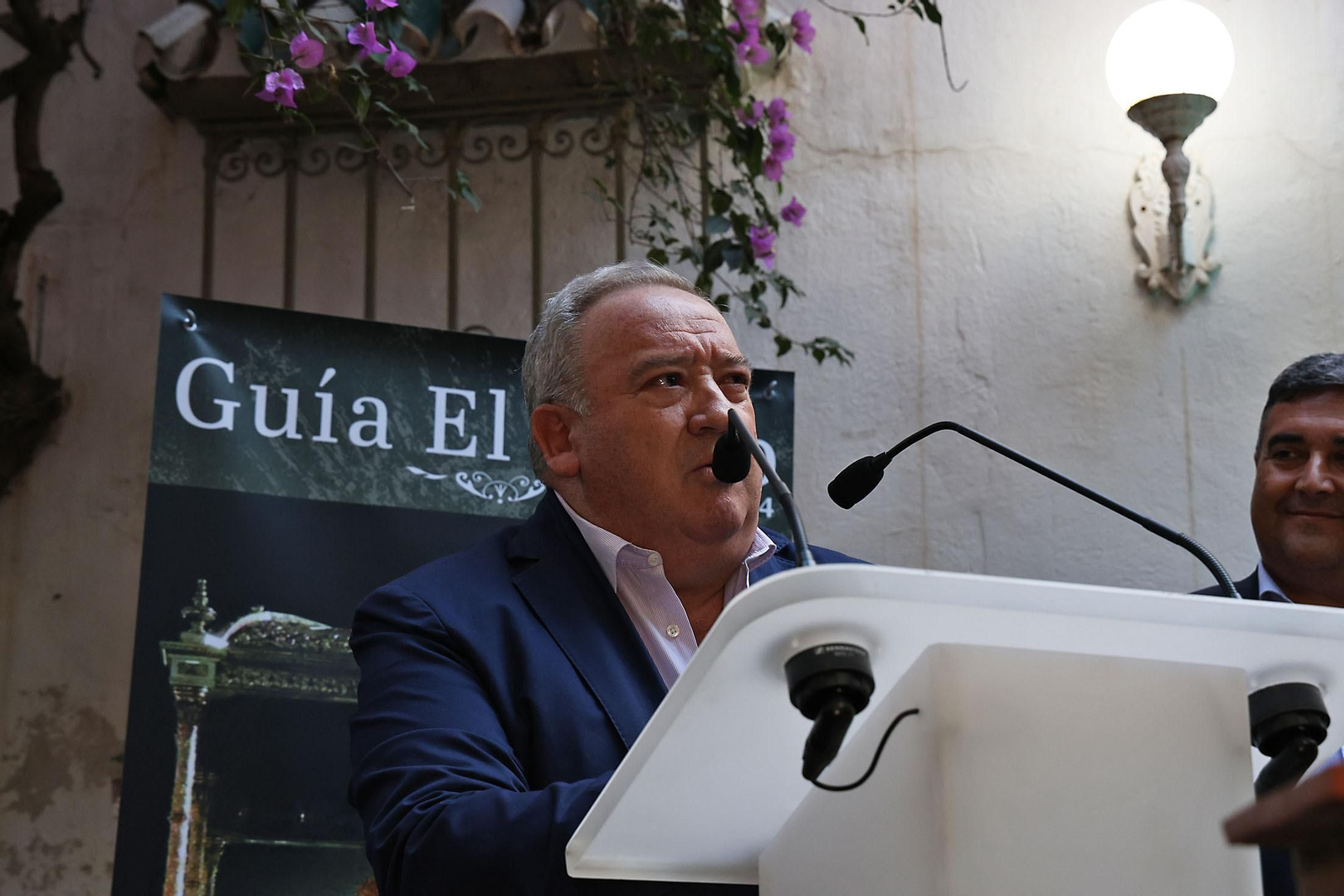 Imágenes de la presentación de la Guía del Rocío 2024 de Huelva Información