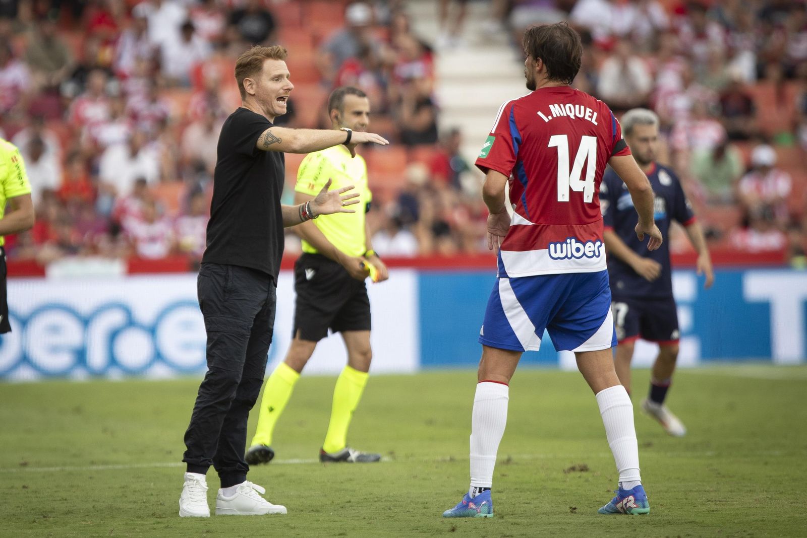 Las mejores imágenes del empate entre Granada y Deportivo