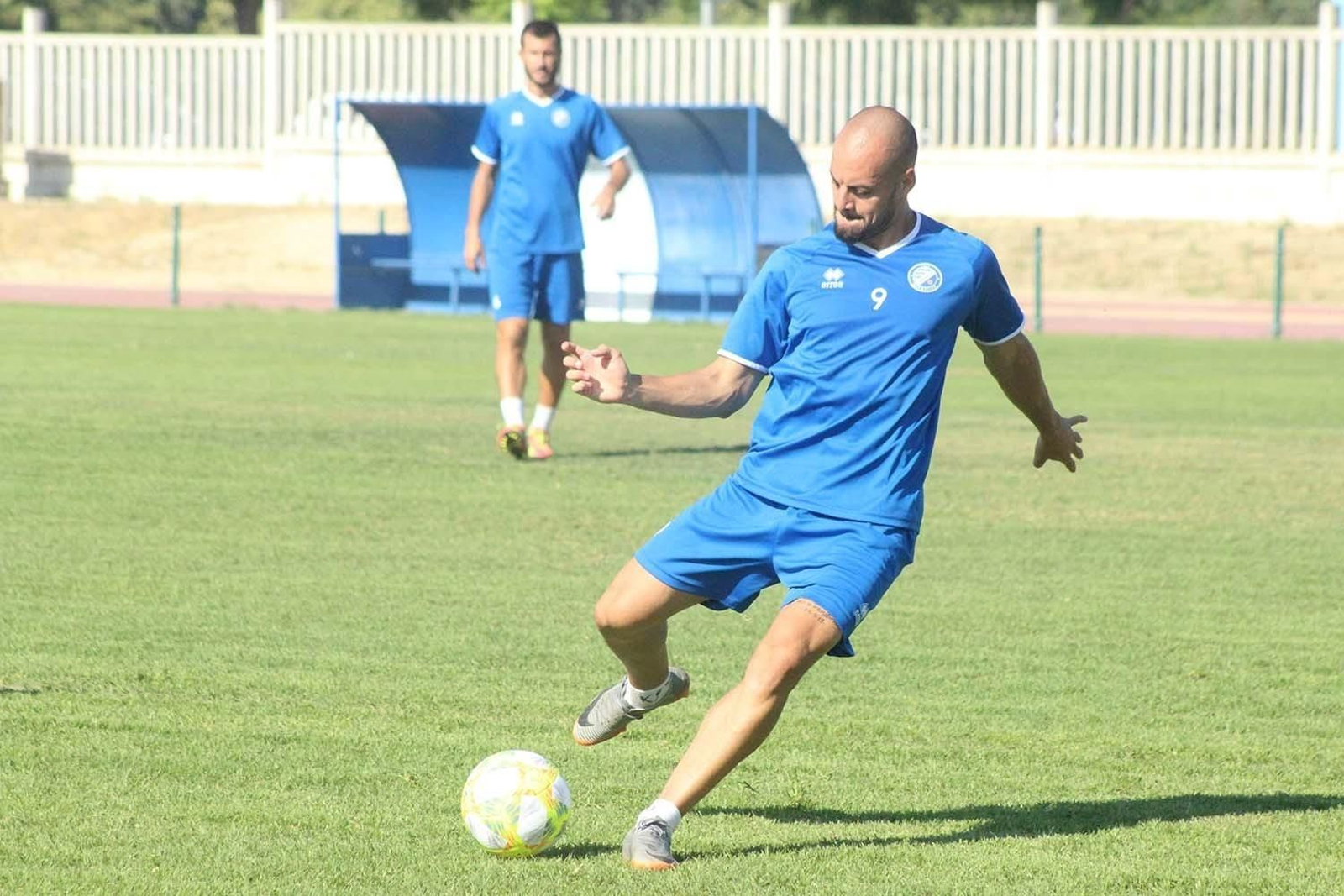Kevin, que se lesionó en Pozoblanco, quiere estar listo para el domingo.
