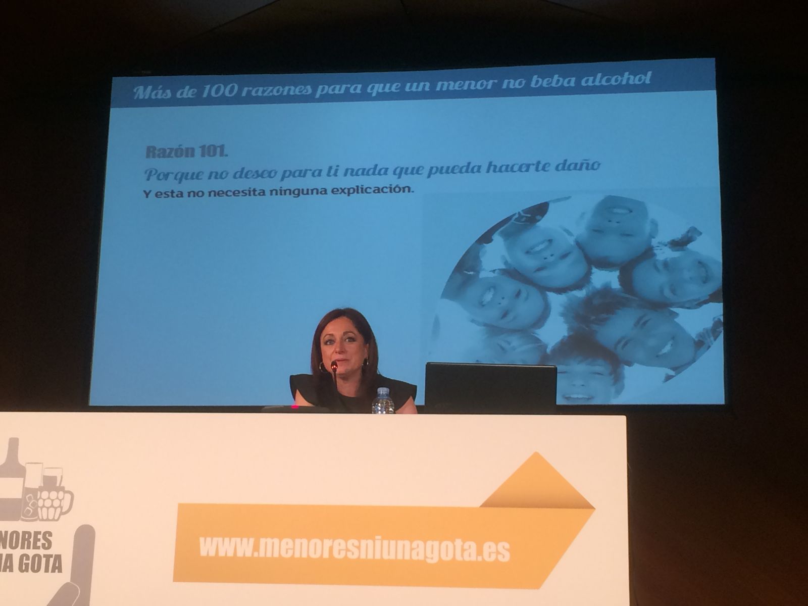 1. Rocío Ramos-Paúl estará el miércoles en el Centro Cívico Torre del Agua. 2. Juan Manuel Flores, delegado de Bienestar Social, con el vicepresidente de la Asociación de Familias Numerosas, Carlos Fidalgo, y los representantes de FEBE, Francisco Ortiz y Bosco Torremocha.