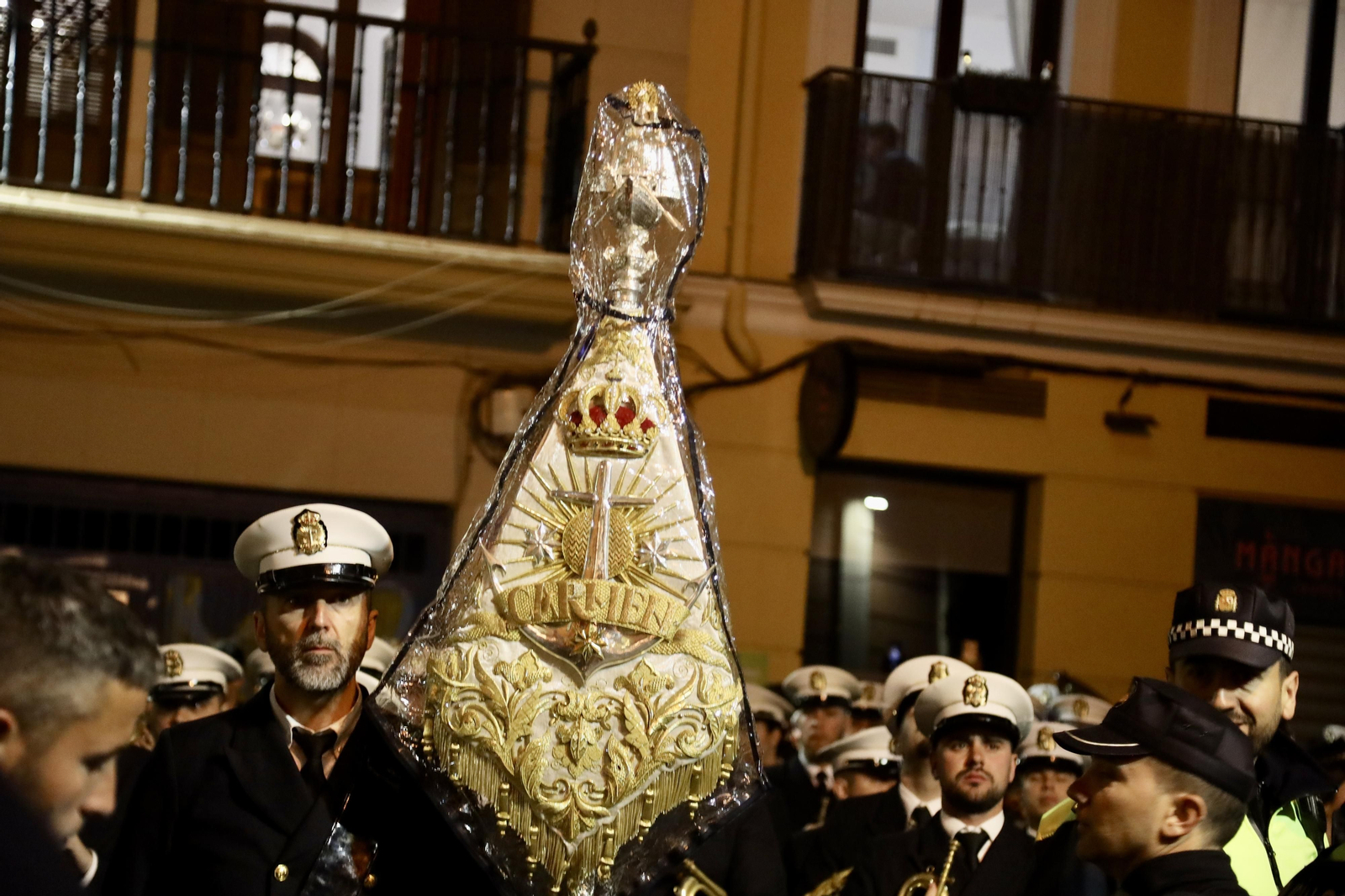 La Paloma el Miércoles Santo en Málaga, en fotos