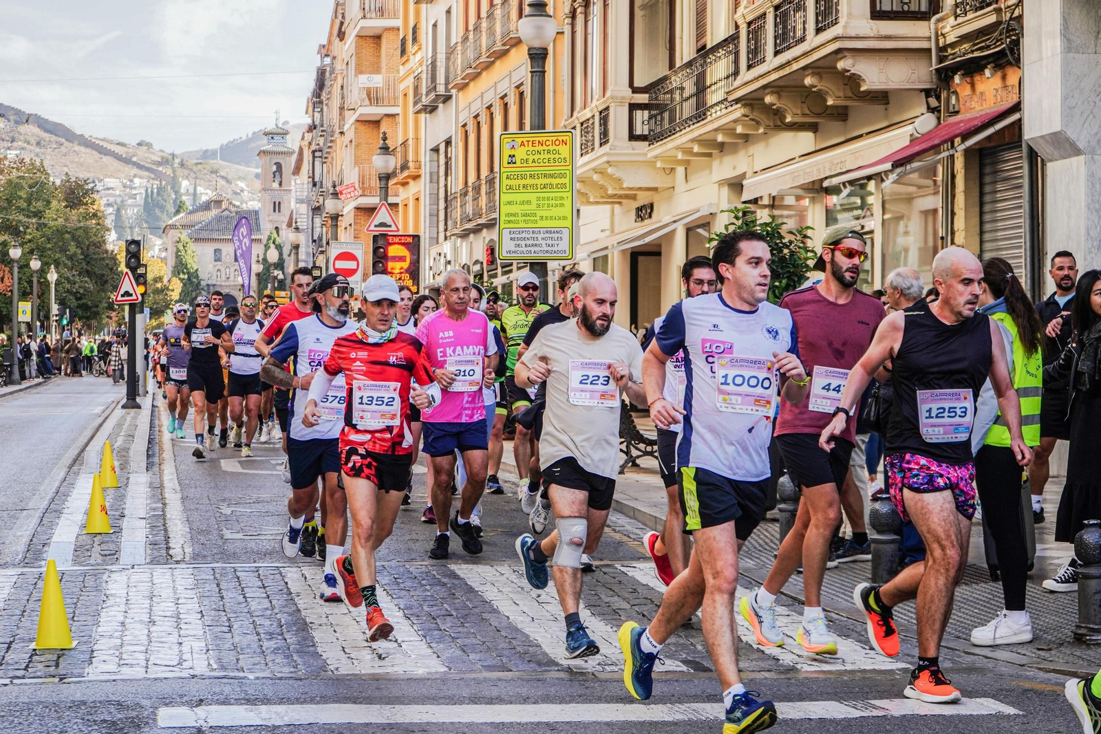 Las mejores imágenes de la X Carrera Universitaria de la UGR