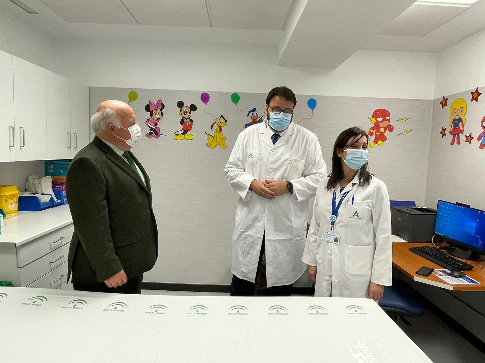 El nuevo hospital de día pediátrico del Materno aumenta los puestos y mejora la intimidad de menores y familias