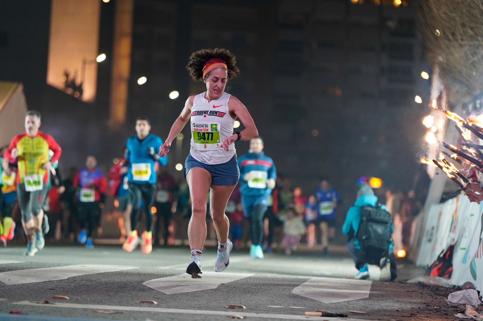 En imágenes: búscate en tu llegada a meta de la Carrera de San Antón 2026 (8)