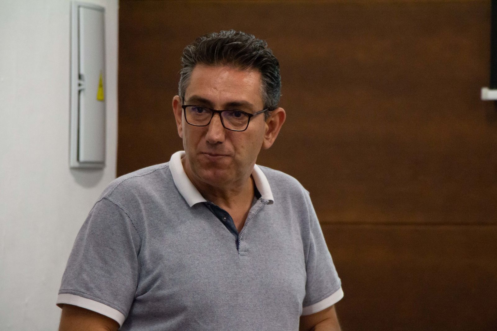 El profesor de la UPO Gassan Hodaifa, en plena ponencia en la Casa Palacio de los Briones.