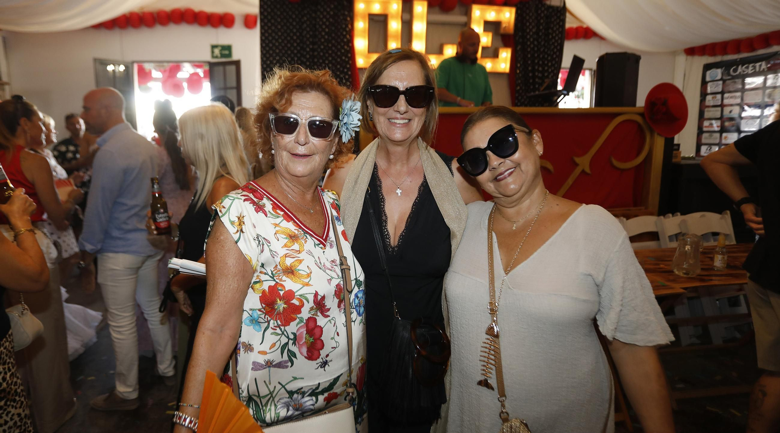 Búscate en las fotos del viernes en la Feria de Tarifa