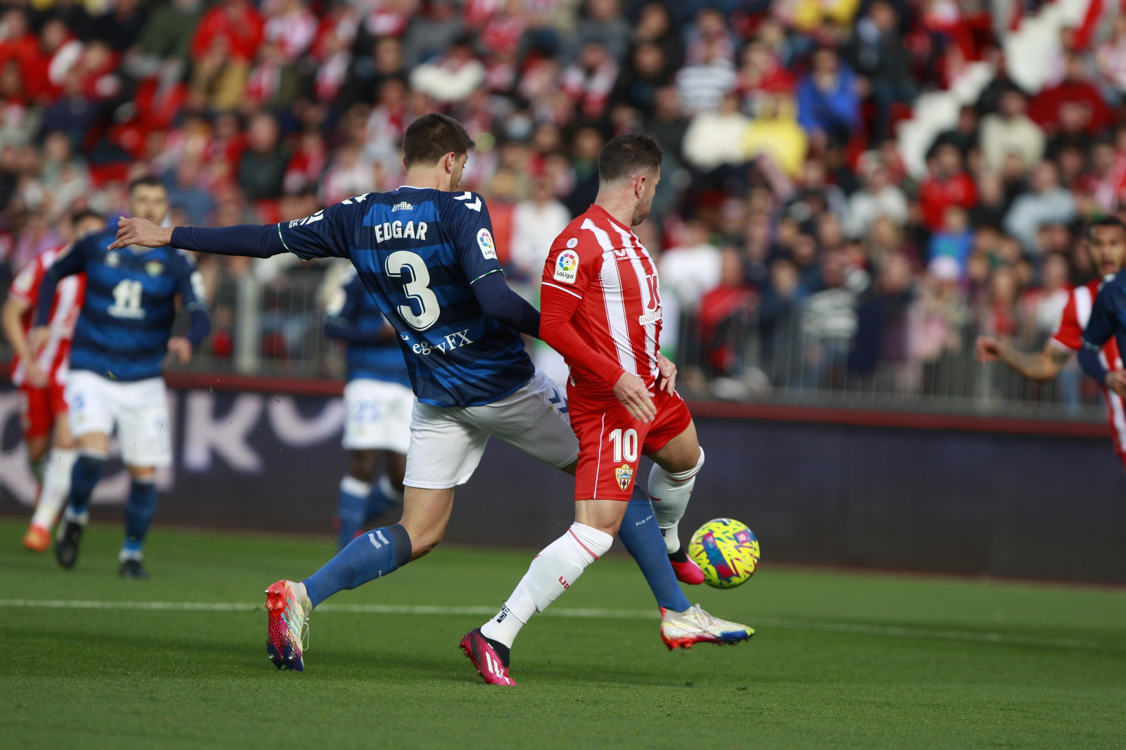 Imágenes del partido de fútbol U.D. Almería-Real Betis Balompié