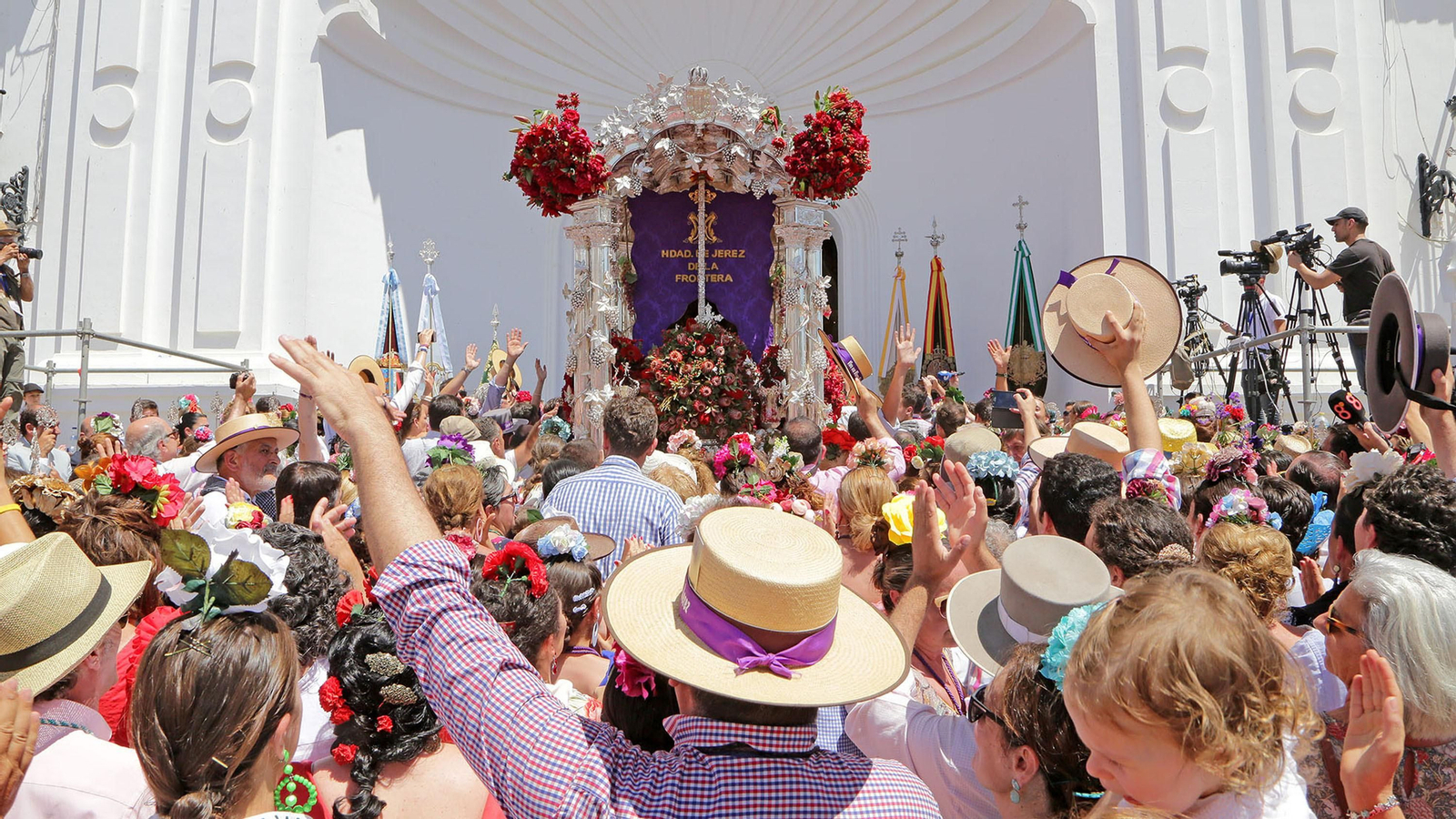 Imágenes de pasadas romerías de la Hdad de Jerez al Rocío