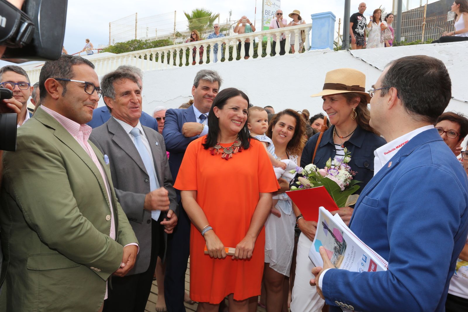 La Infanta Doña Elena asiste a varios talleres de prevención de la fundación Mapfre, en imágenes