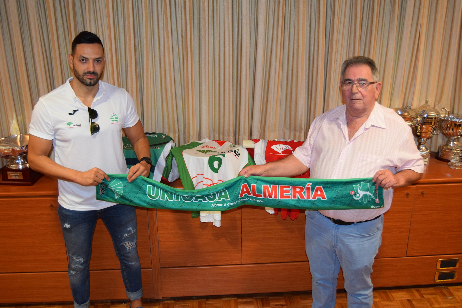 Es la cuarta vez que Viciana regresa al club en el que se formó