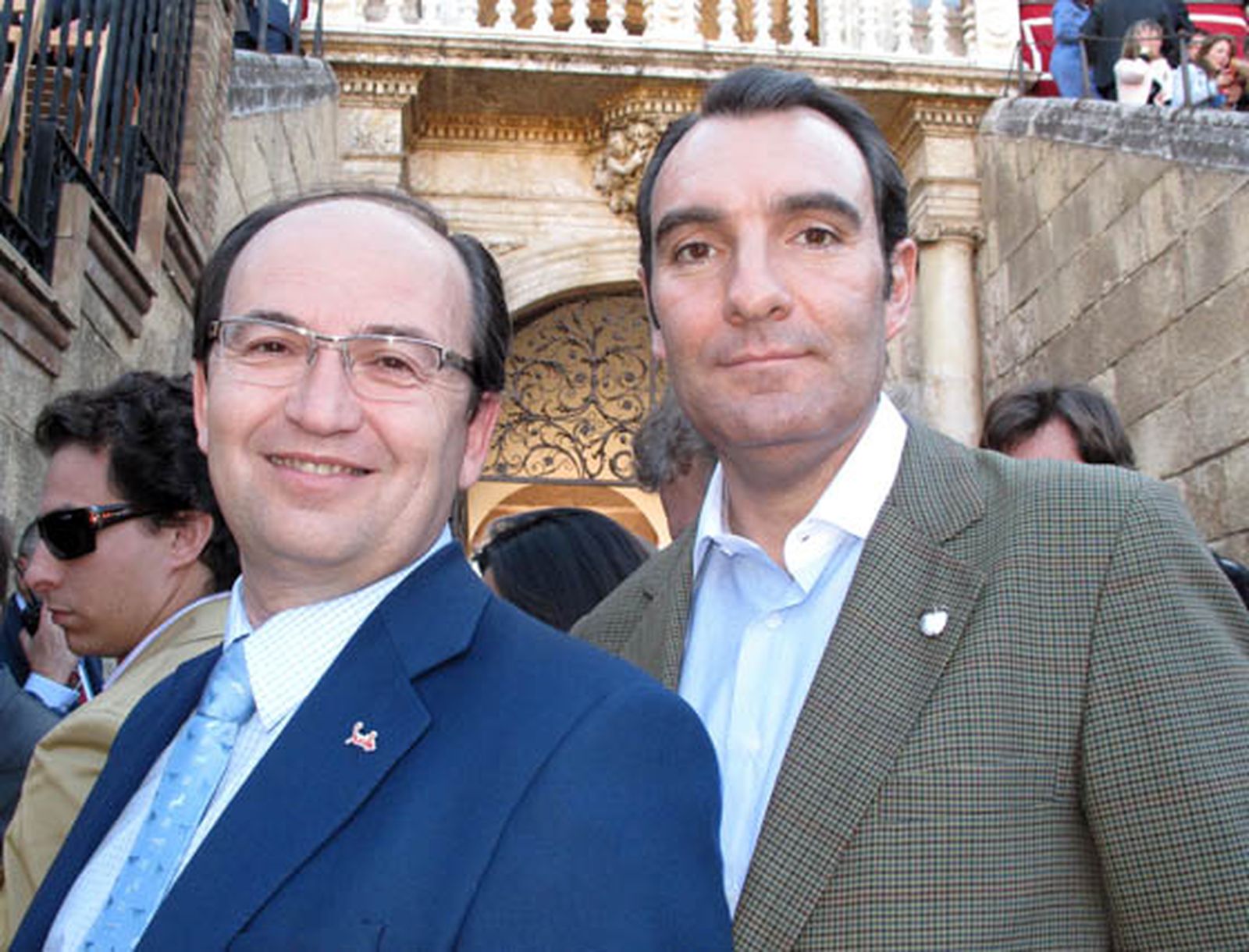 José Castro, vicepresidente del Sevilla FC, y Jorge de Lemus.

Foto: Victoria Ramírez