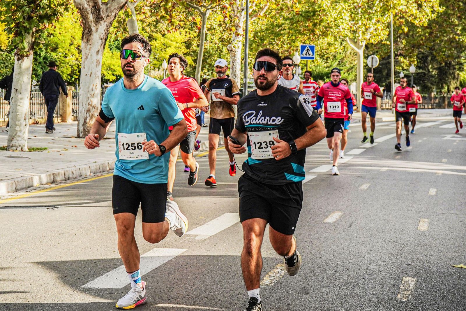 Las imágenes de la Carrera de la Cruz Roja en Granada