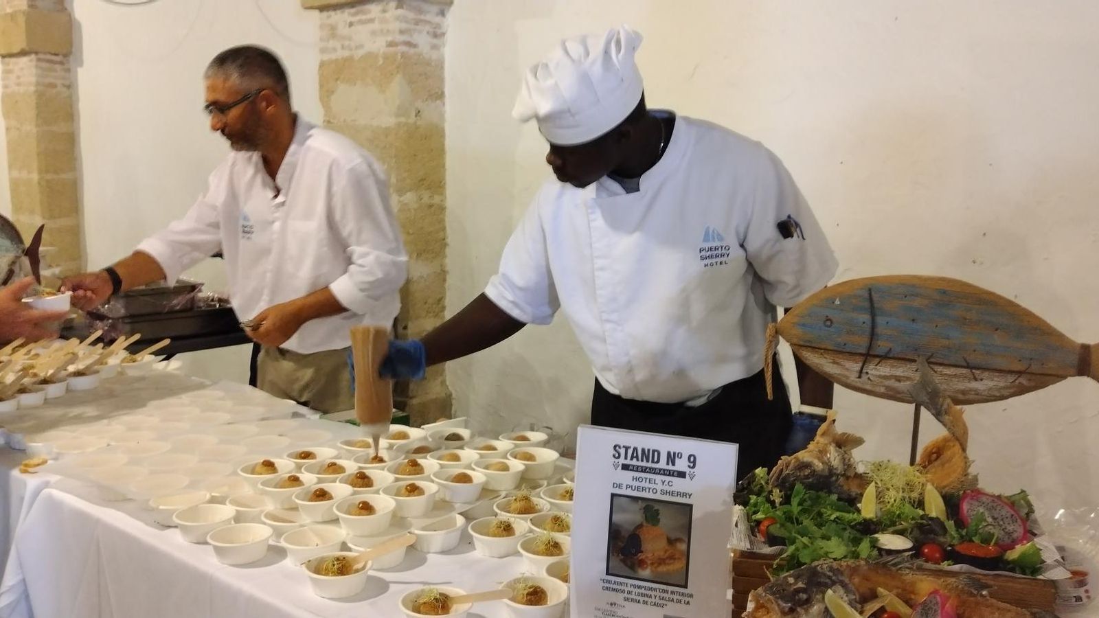 Uno de los stands de las Jornadas de la Sal y el Estero.