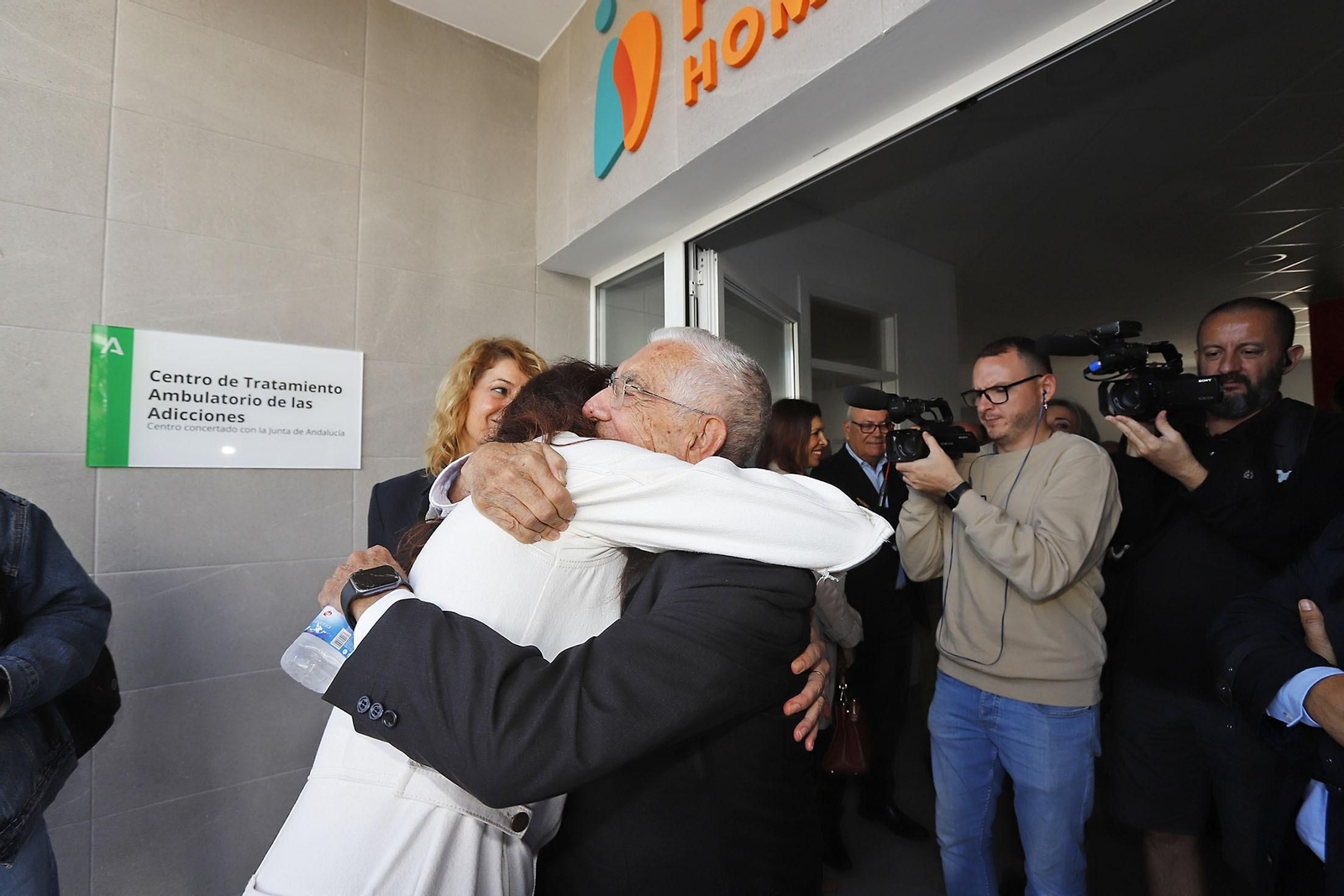 Imágenes de la inauguración del nuevo edificio de Proyecto Hombre en Huelva