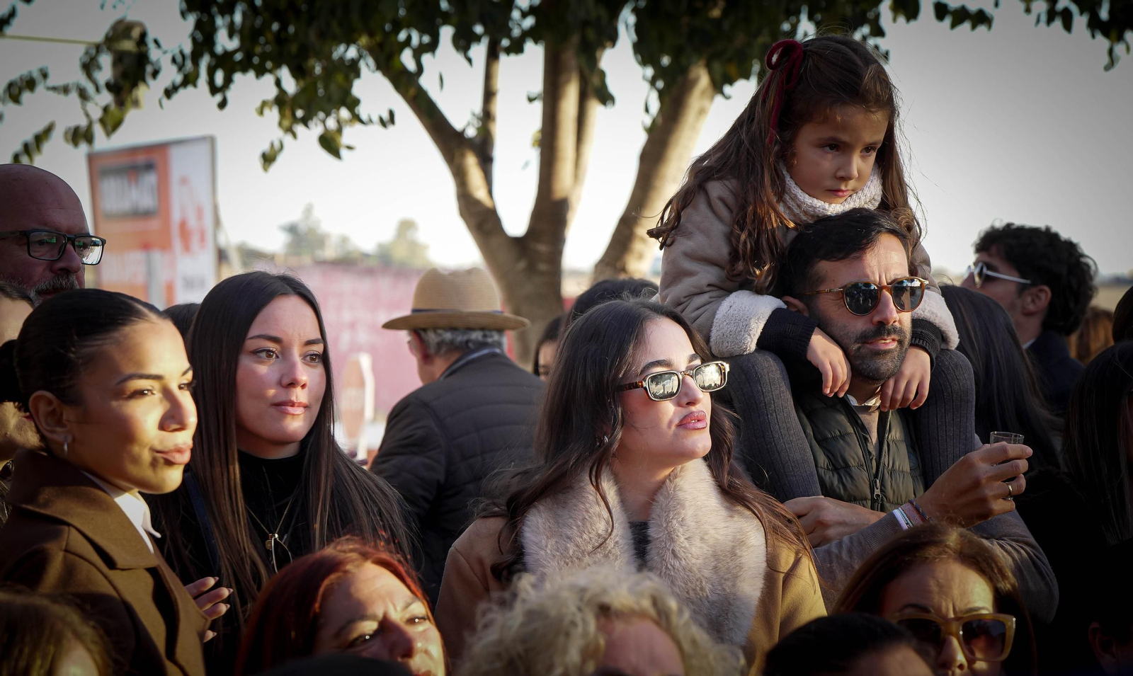 Imágenes del gran ambiente el primer día de zambombas en Jerez