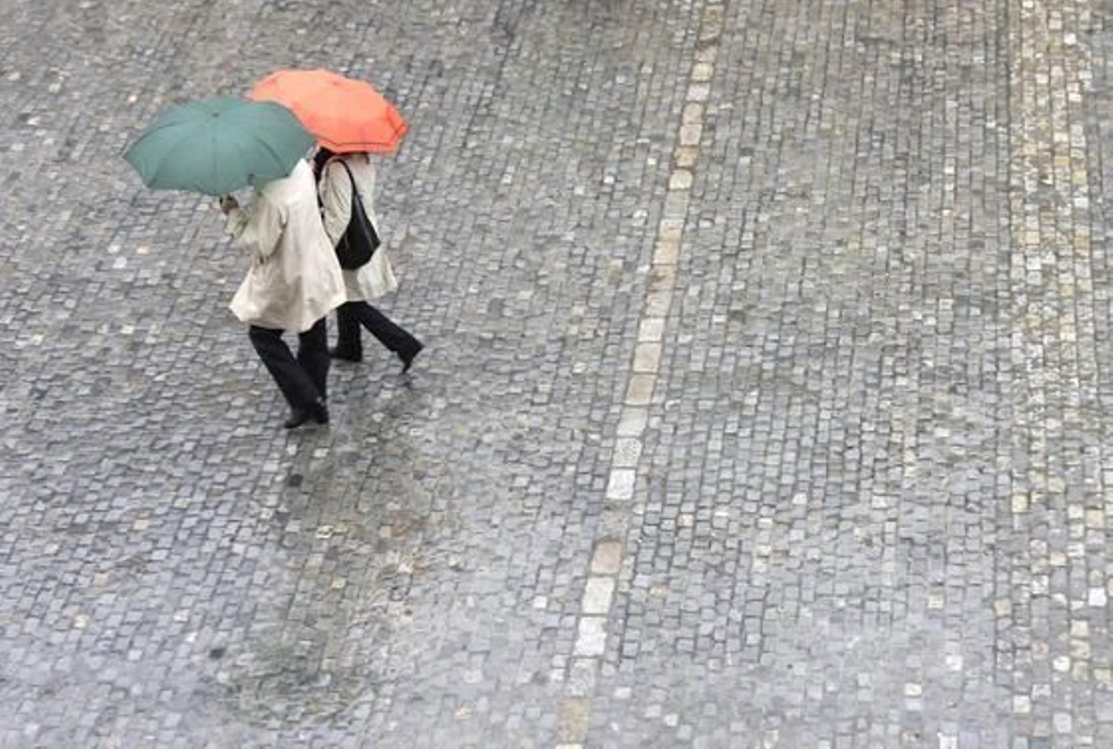 La alerta naranja de jornadas pasados ha dado paso a un situación sólo de riesgo donde las precipitaciones continuarán hasta la Nochevieja.

Foto: J.A. García / V. Hidalgo