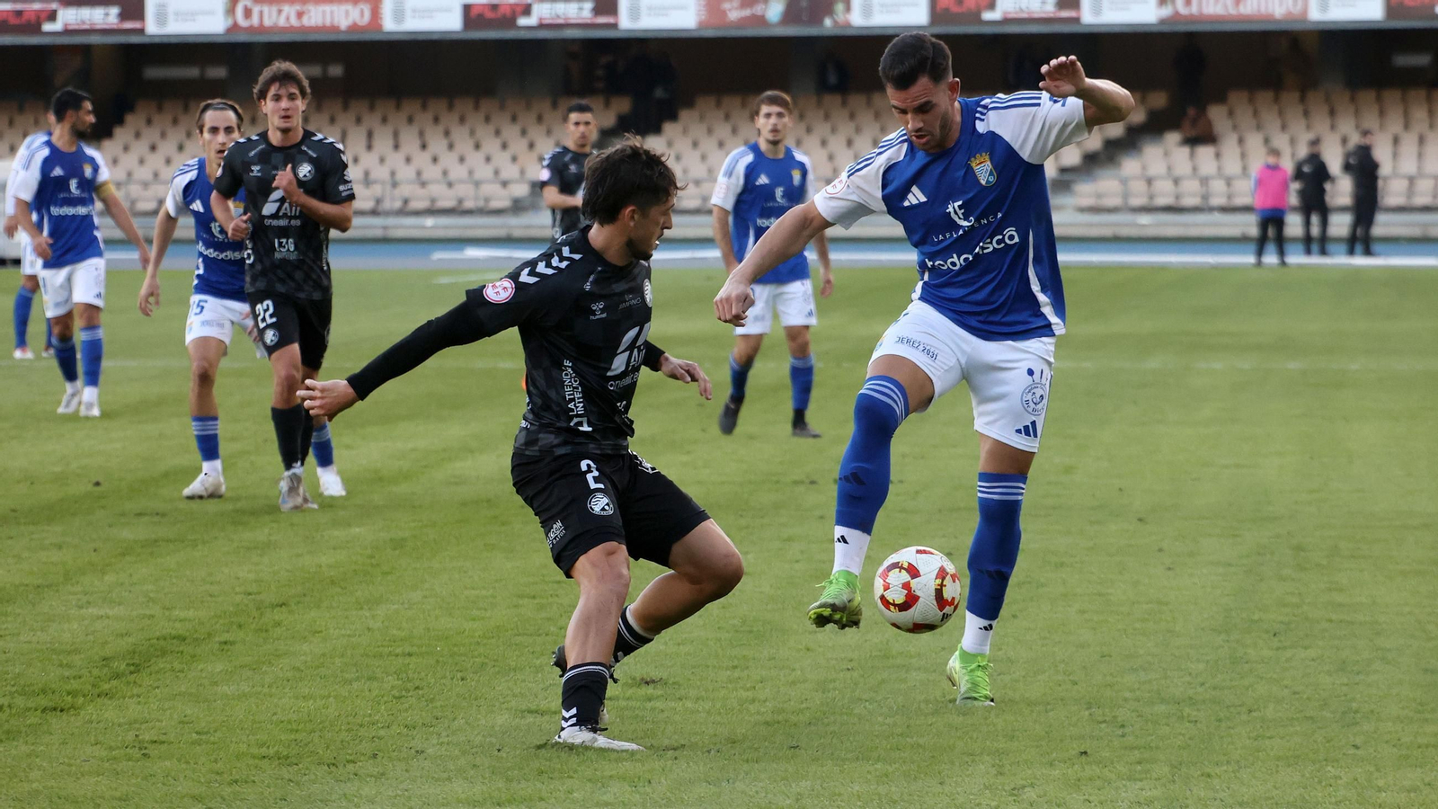 Imágenes del derbi entre Xerez CD y Xerez DFC en Chapín