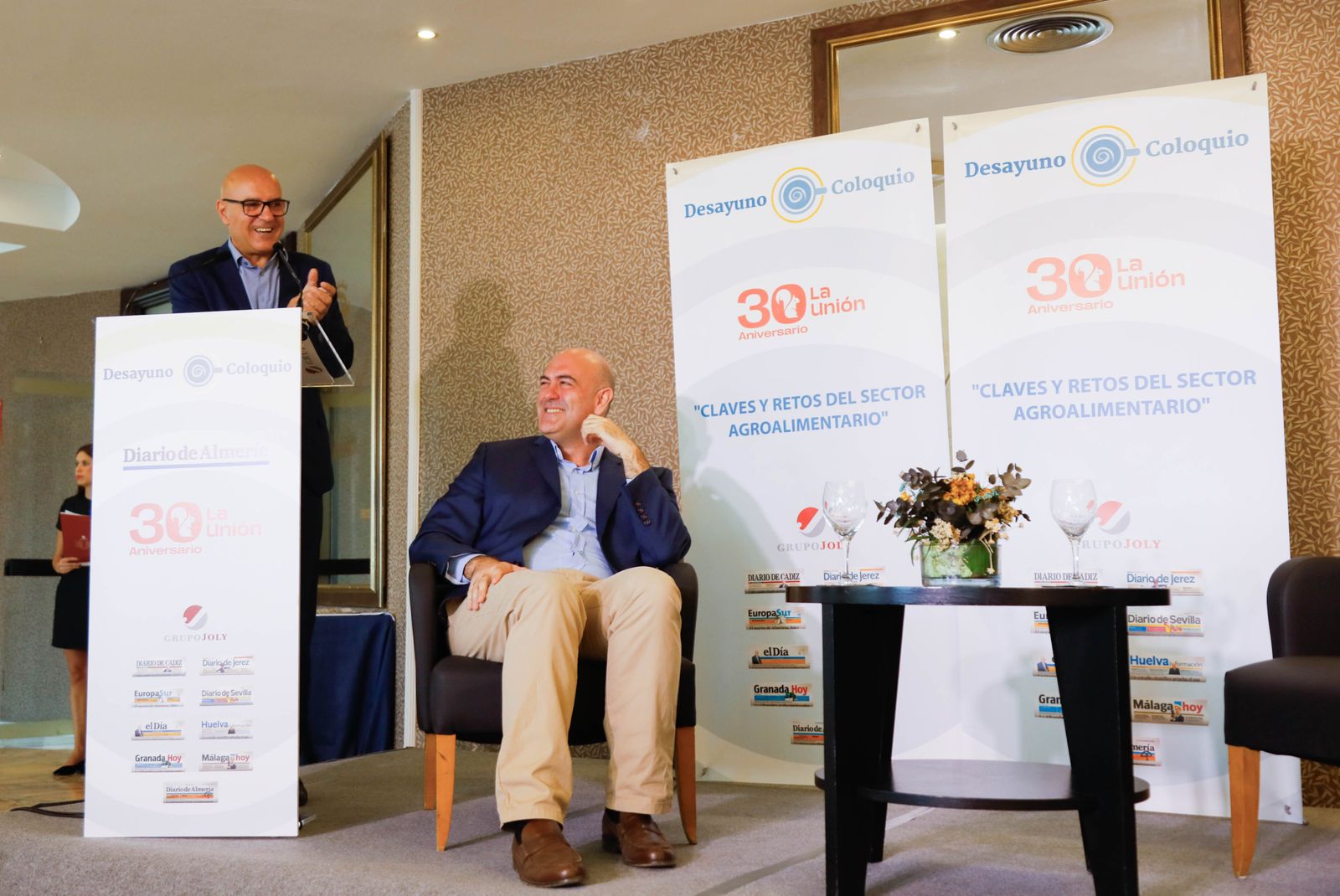 Imágenes del desayuno coloquio de Diario de Almería, con Jesús Barranco, CEO de La Unión