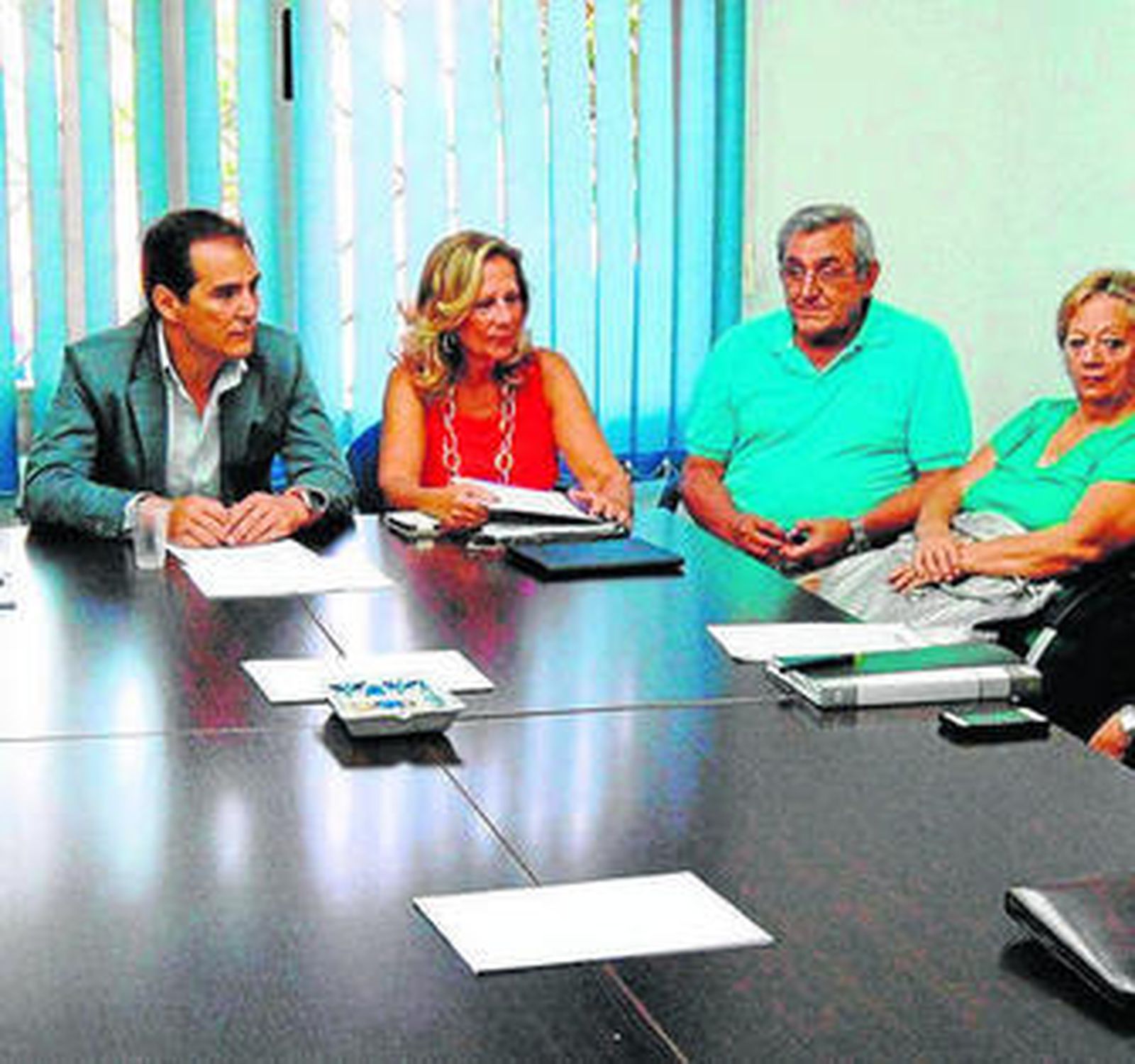 Reunión celebrada ayer entre el PP y Hermano ven a mi cole.