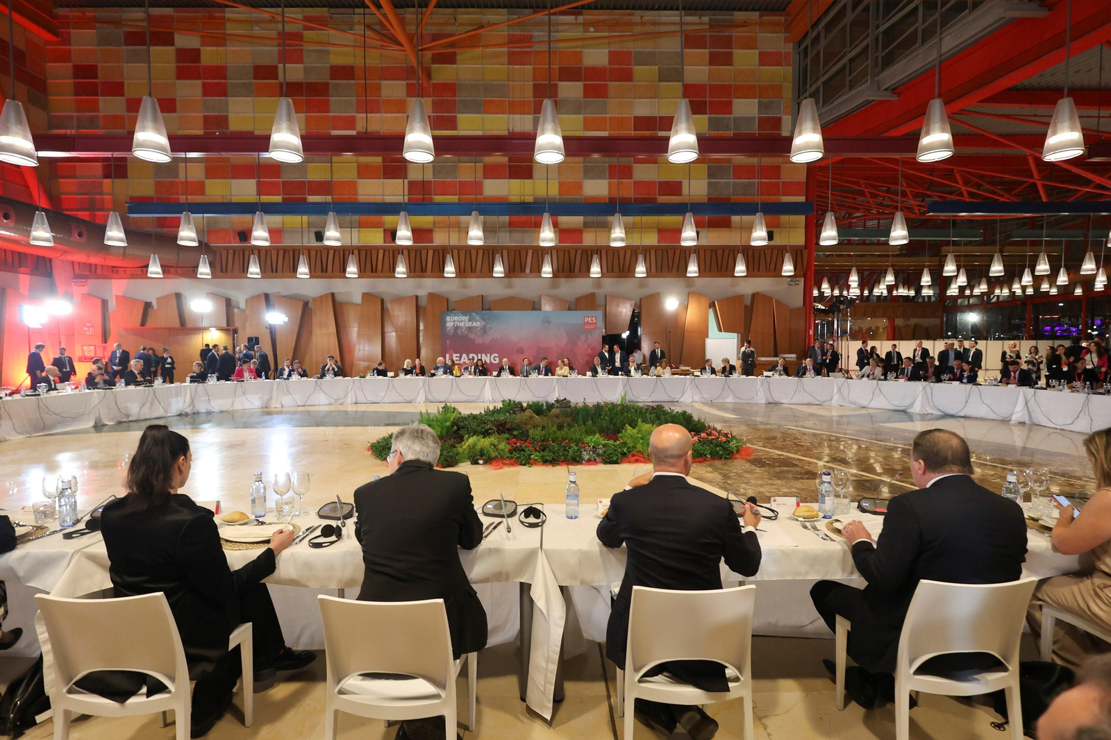 Pedro Sánchez, anfitrión de los socialistas europeos en Málaga