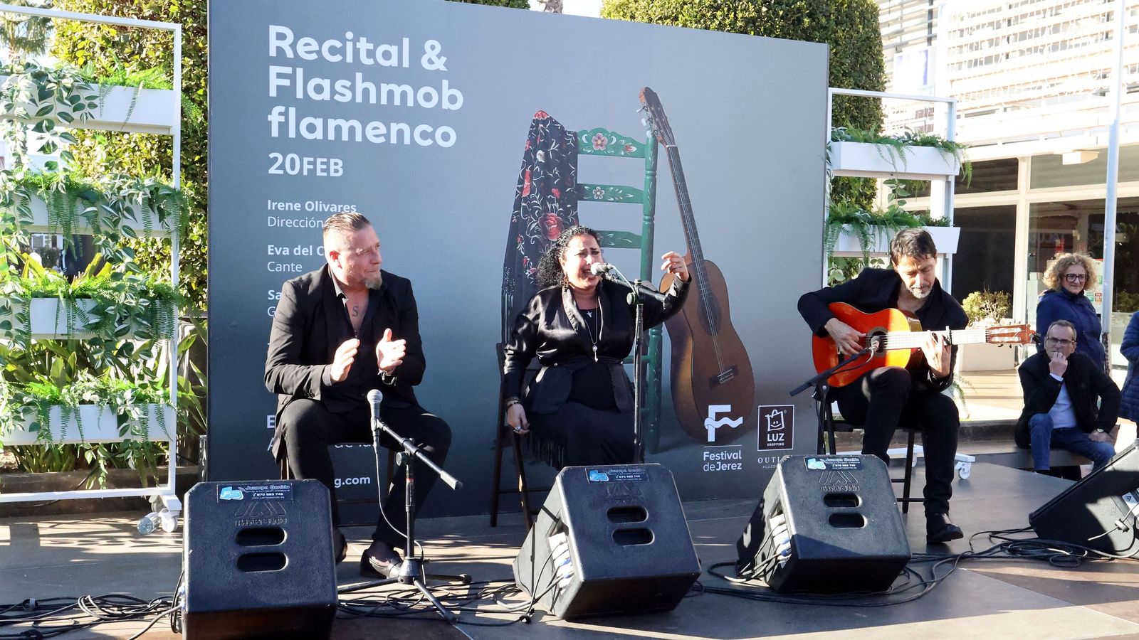 Recital y Flashmob en Luz Shopping Jerez