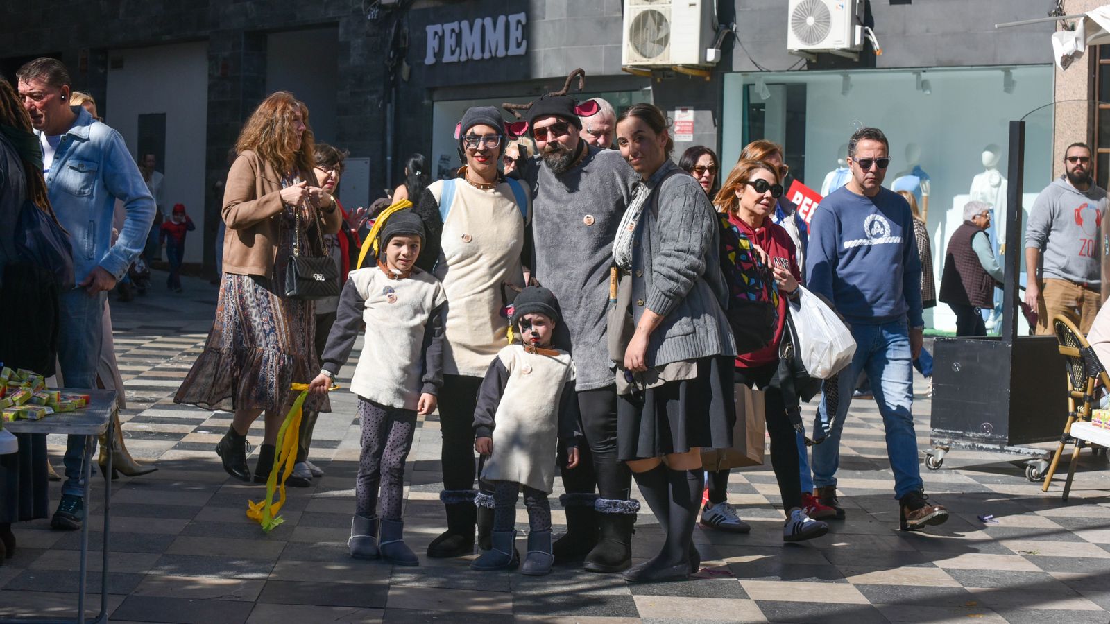 Fotos de la ada popular del Carnaval de Algeciras