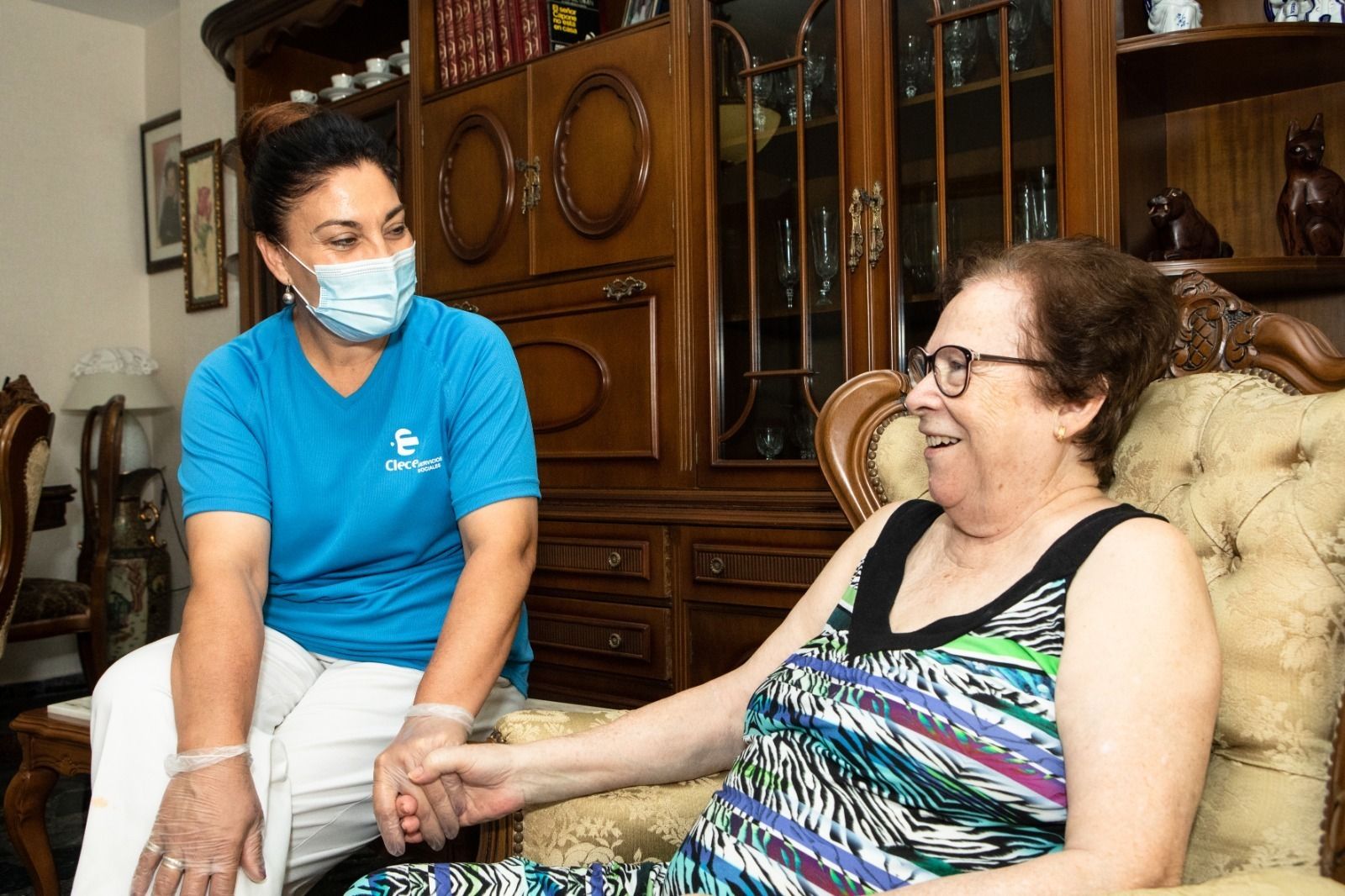 Los trabajadores de la Dependencia recibirán una subida de sueldo del 6,5% tras la victoria judicial de UGT Granada