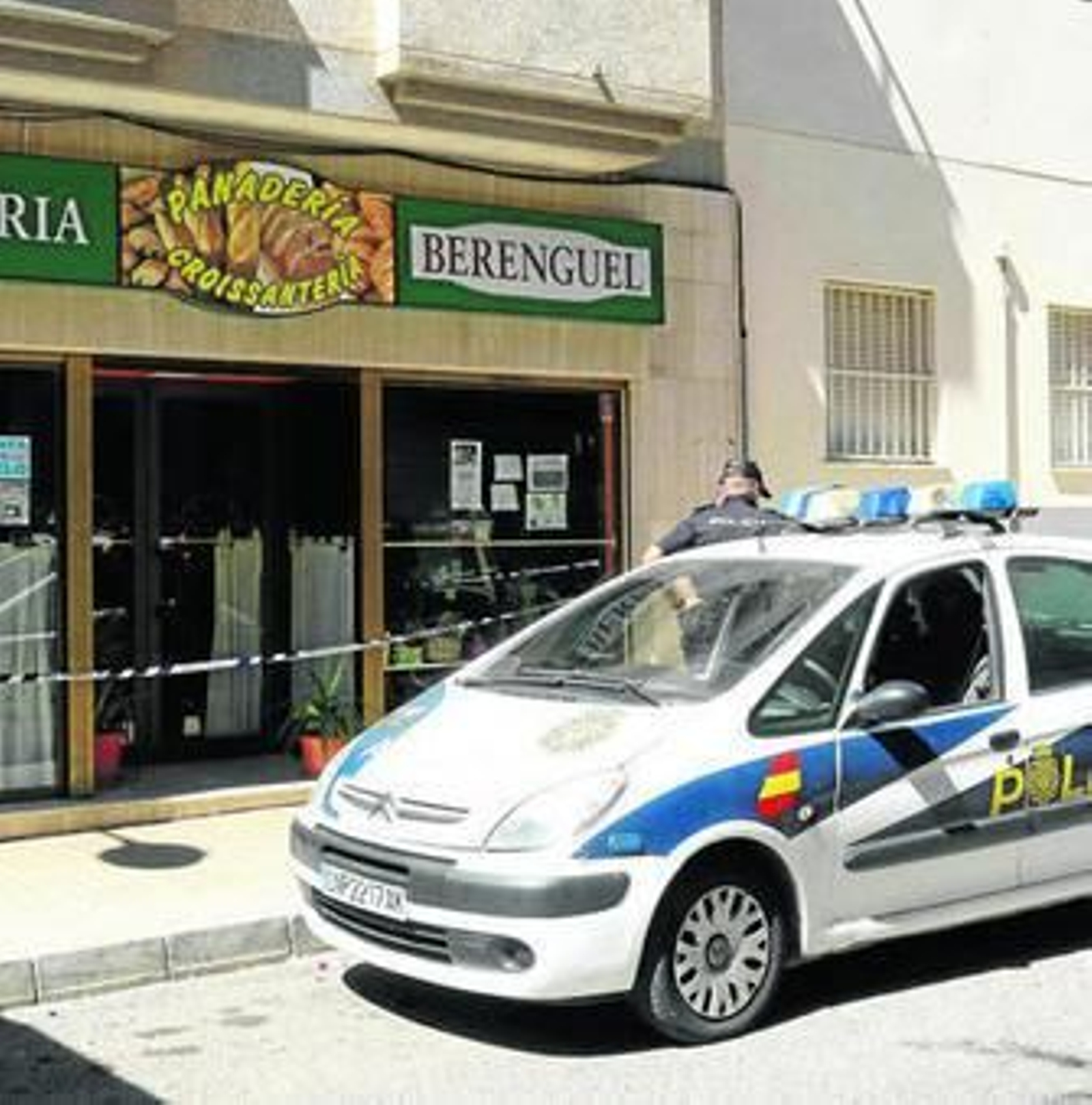 Establecimiento donde Natasha apareció muerta en la localidad de El Ejido.