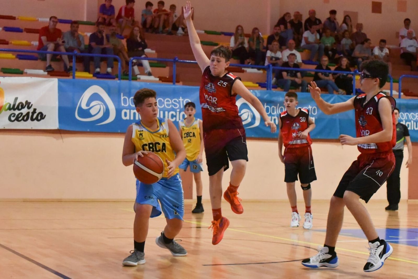 El estreno del Ciudad de Algeciras en La Línea, este martes.
