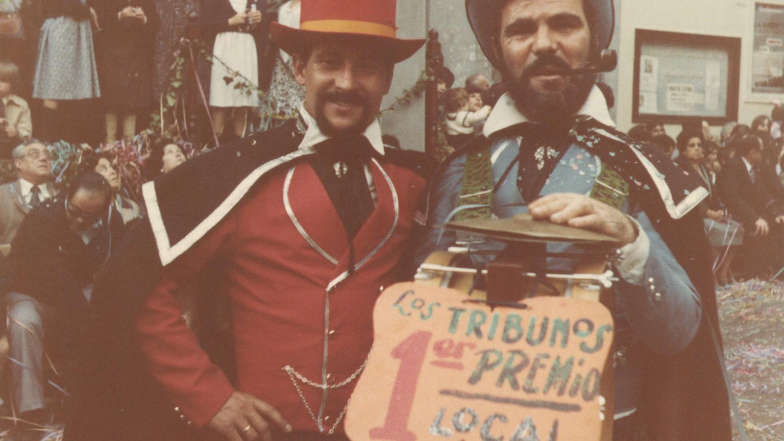 Manuel Argibay 'Galleguito' y Jesús Monzón en la comparsa 'Los tribunos'.